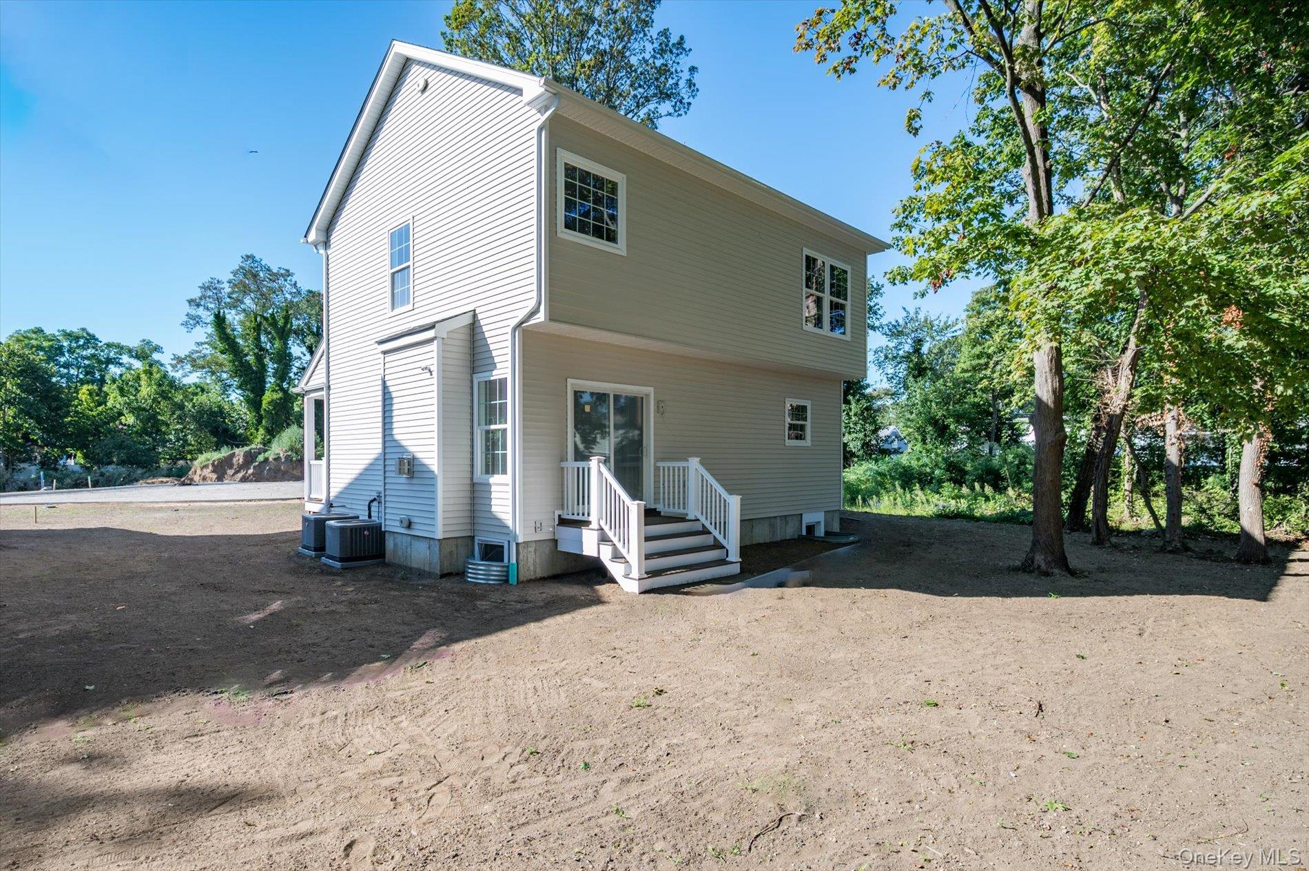 2 Gail-Grace Court, Copiague, NY 11726