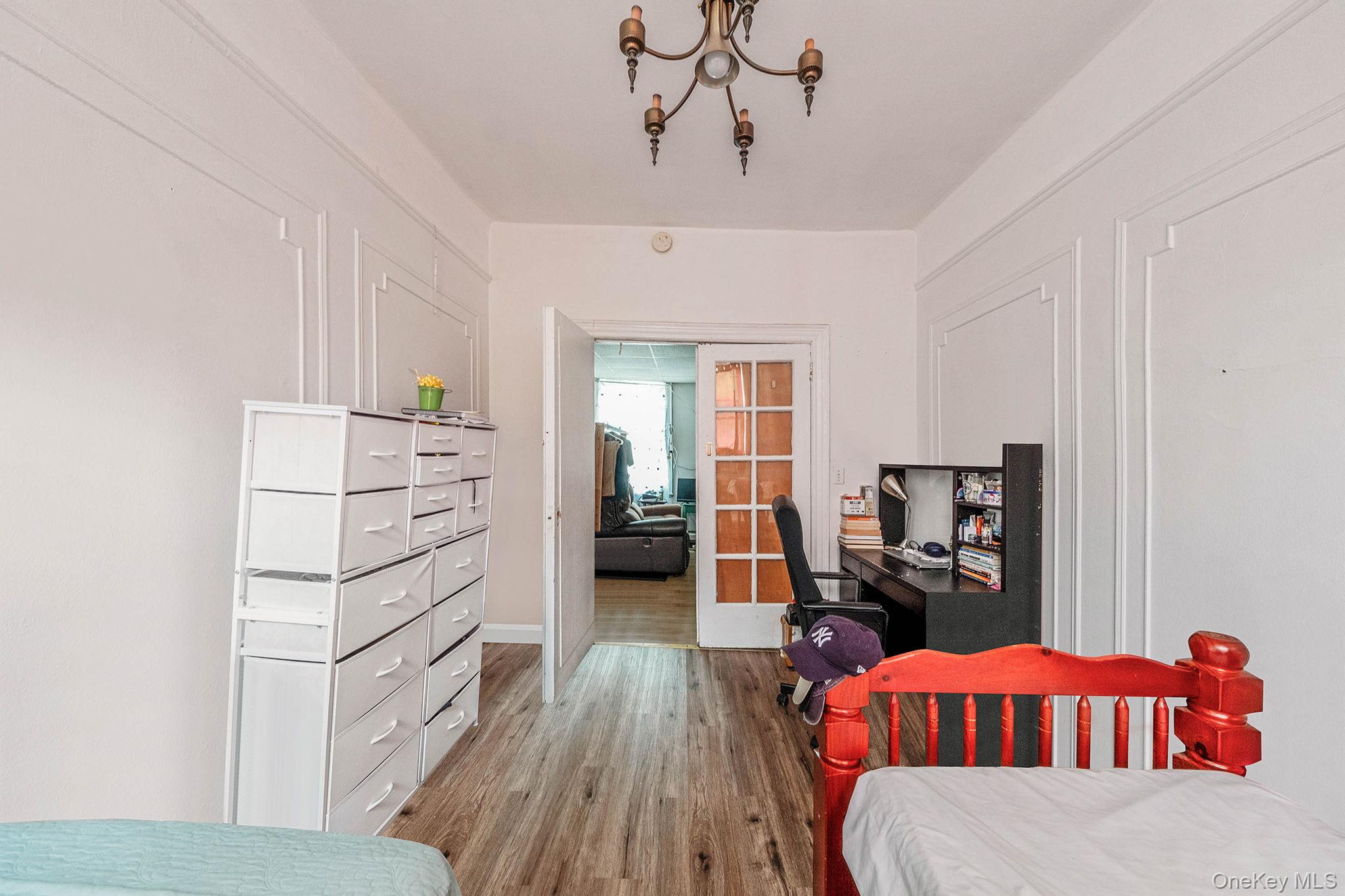 61 1/2 Glen Street, Glen Cove, NY 11542