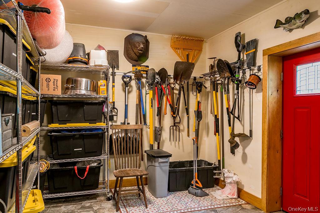 43 Bee Tree Lane, Accord, NY 12404