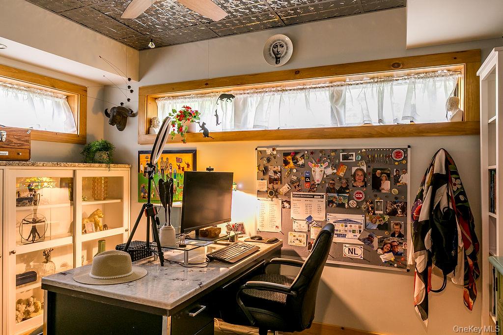 43 Bee Tree Lane, Accord, NY 12404