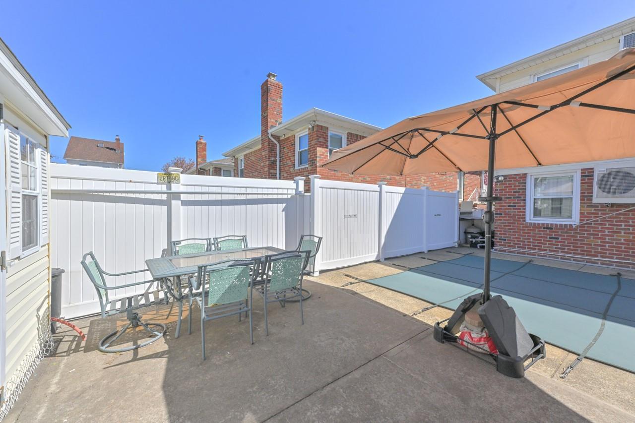 158-20 100 Street, Howard Beach, NY 11414