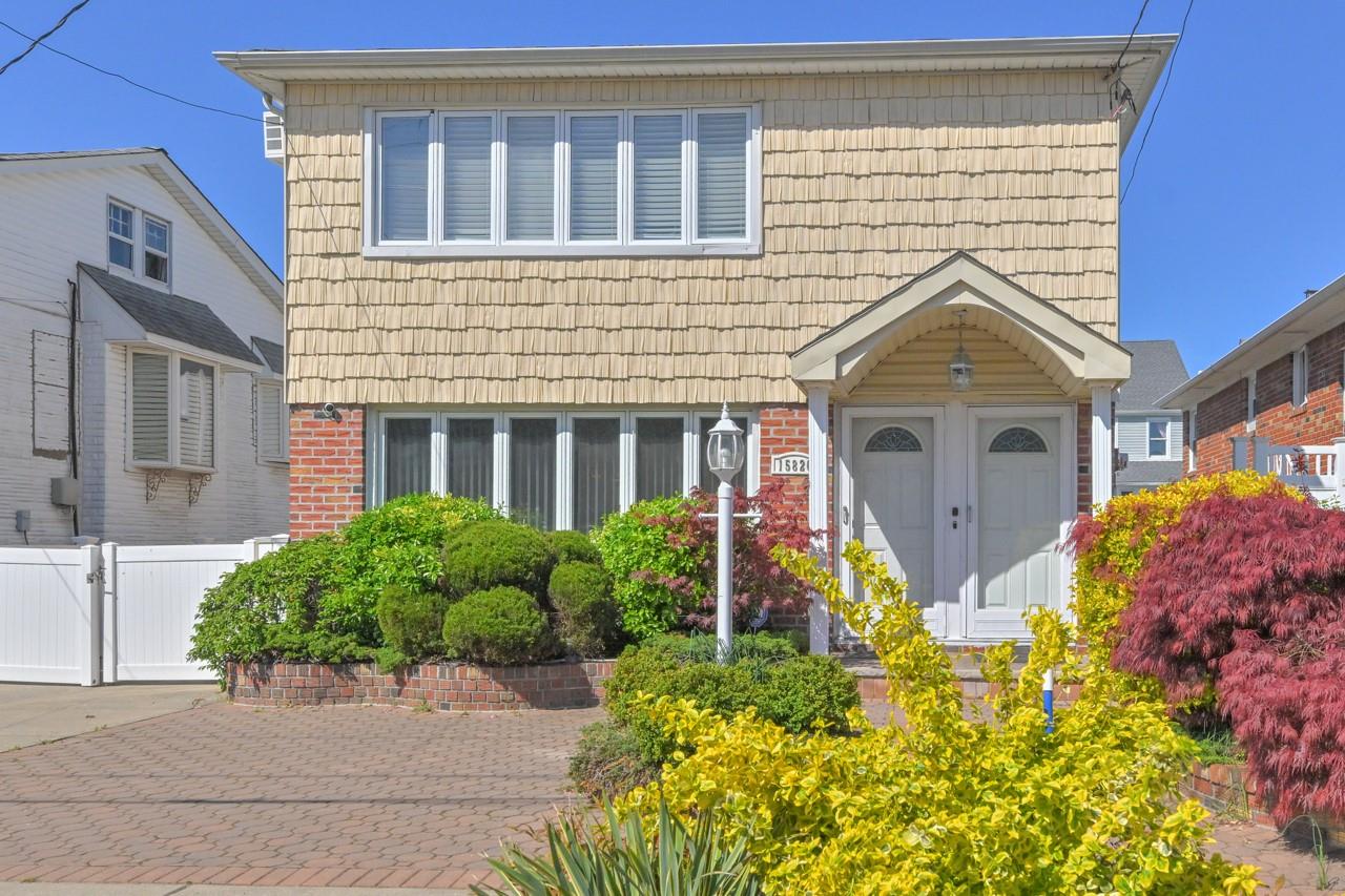 158-20 100 Street, Howard Beach, NY 11414