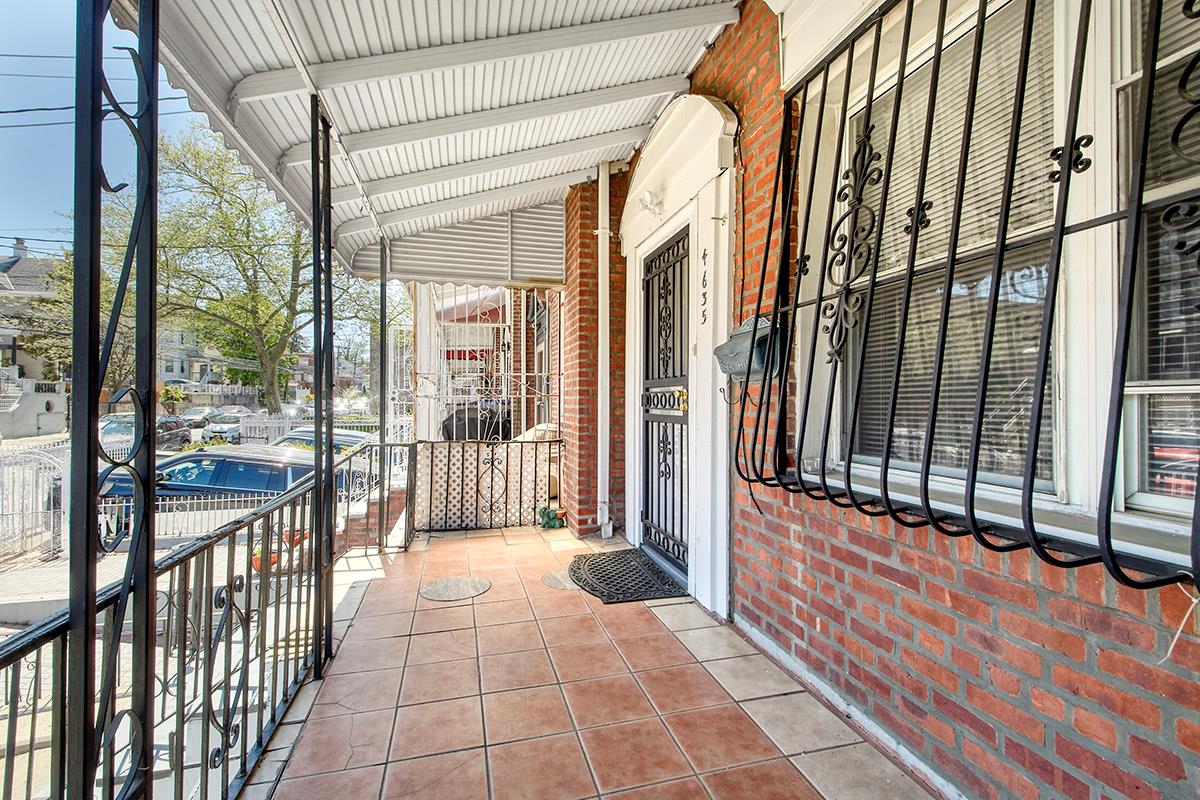 4635 Matilda Avenue, Bronx, NY 10470