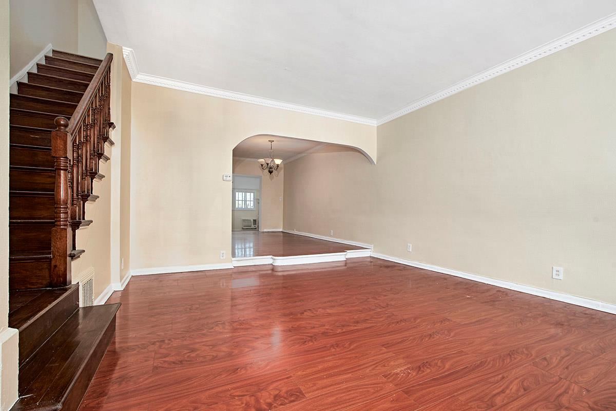 4635 Matilda Avenue, Bronx, NY 10470