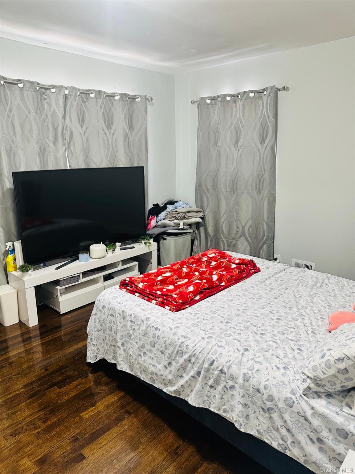 178-26 Zoller Road, Jamaica, NY 11434