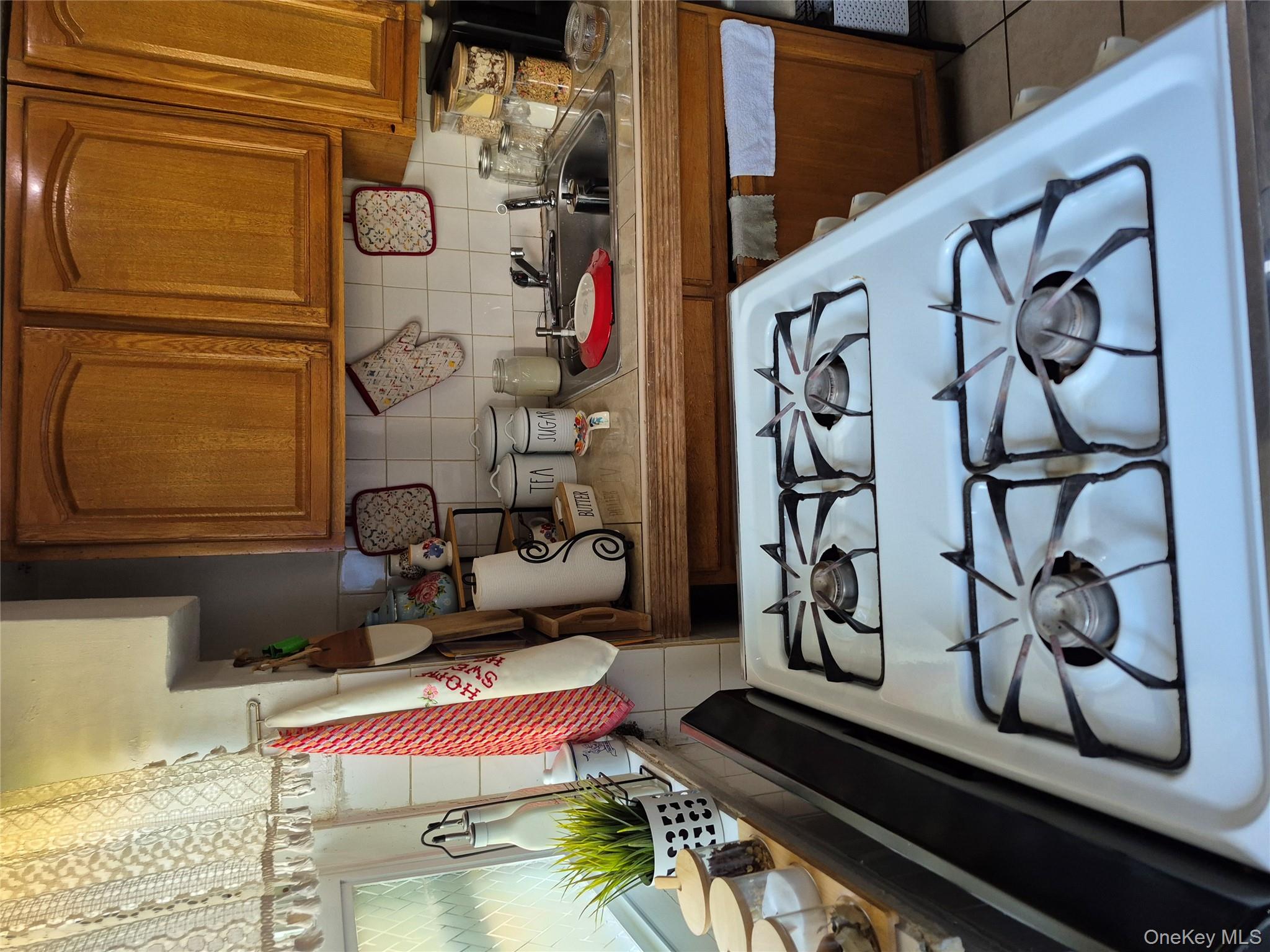 3238 Tenbroeck Avenue, Bronx, NY 10469