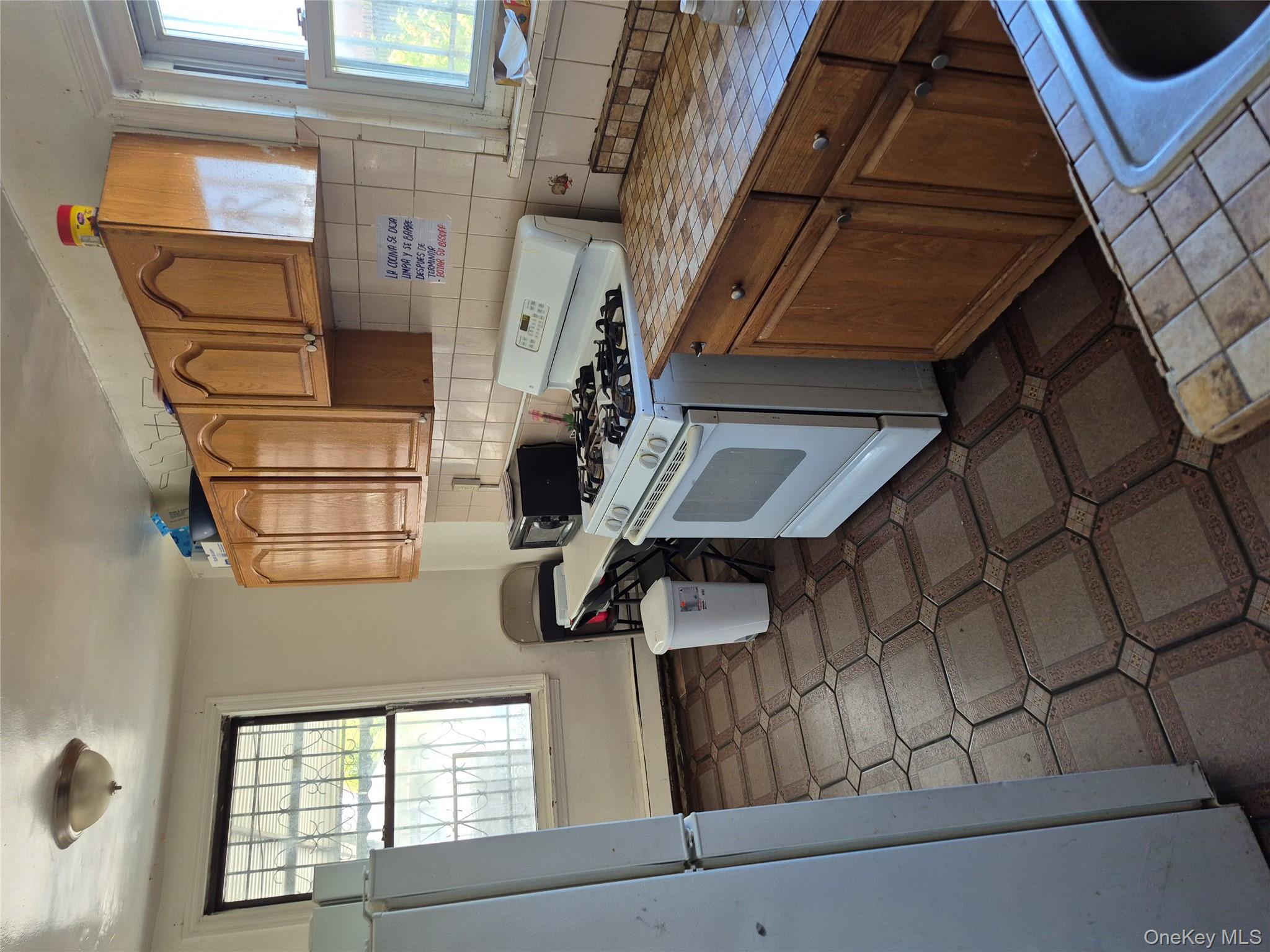 3238 Tenbroeck Avenue, Bronx, NY 10469