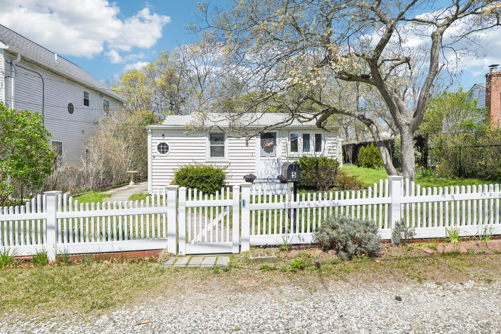5 Bertha Street, East Patchogue, NY 11772
