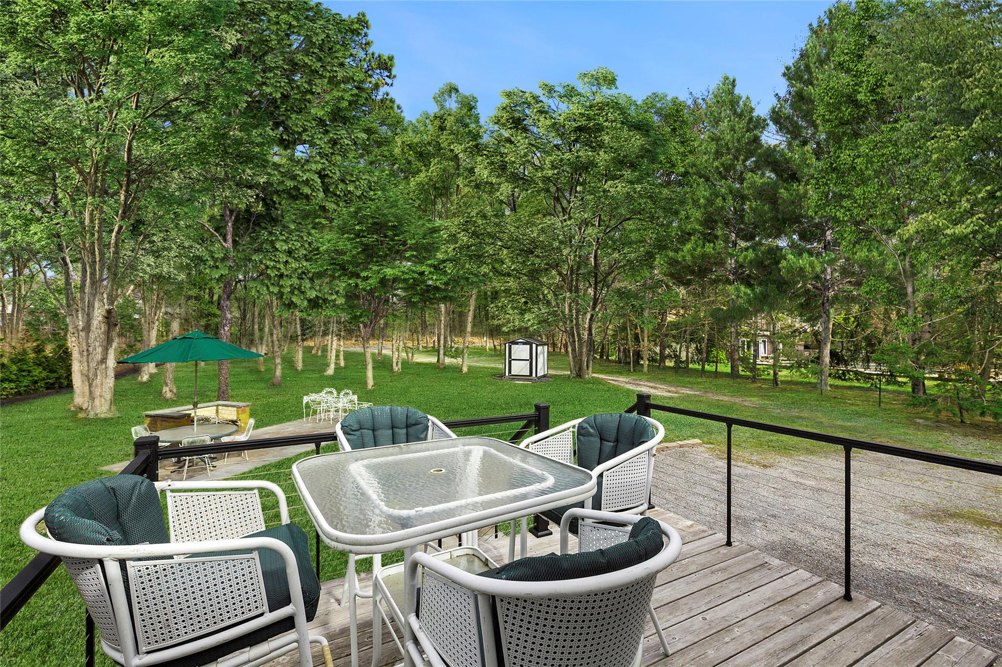 14 Old Main Road, Quogue, NY 11959