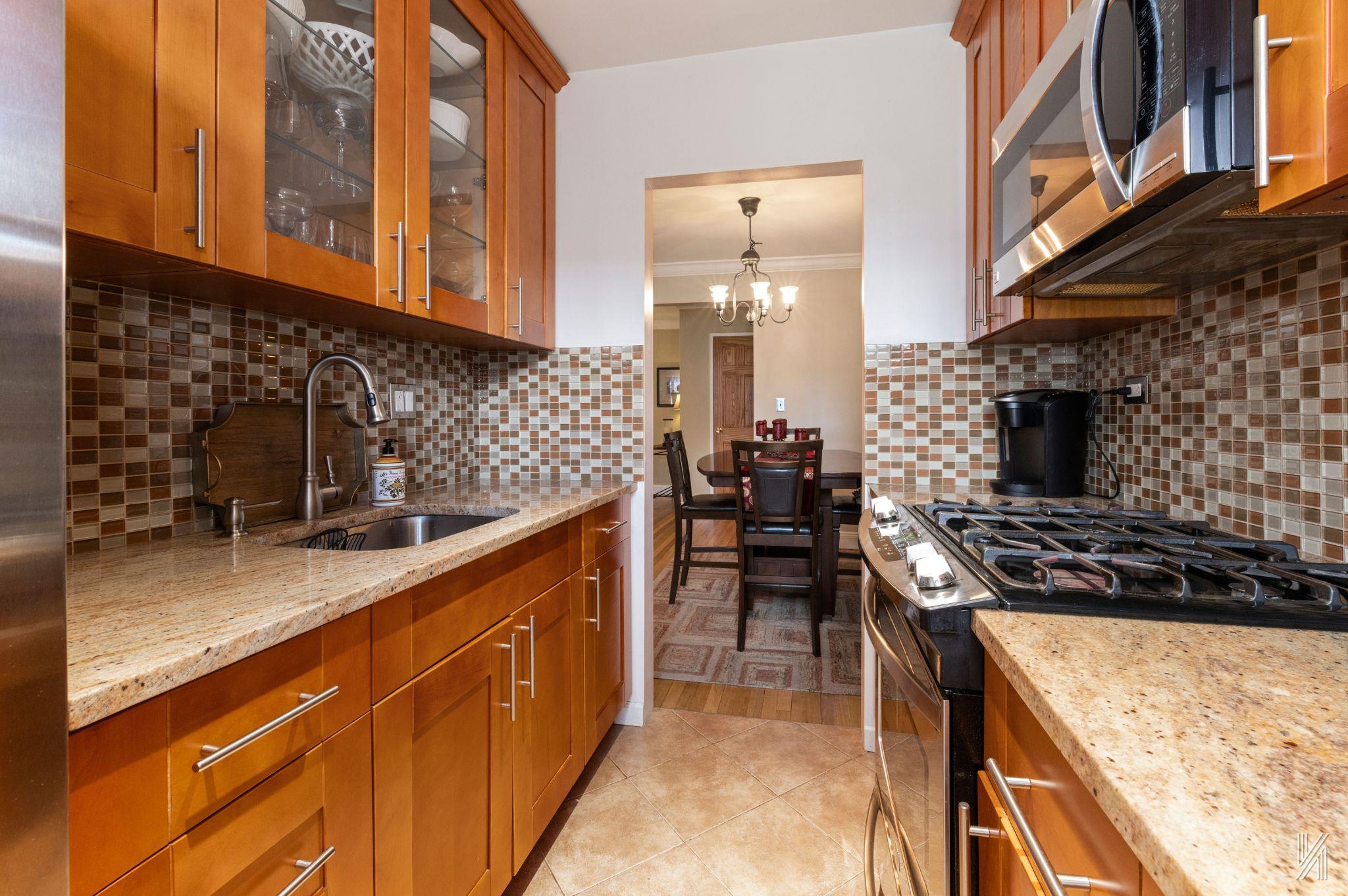 33-47 91st Street # 5H, Jackson Heights, NY 11372