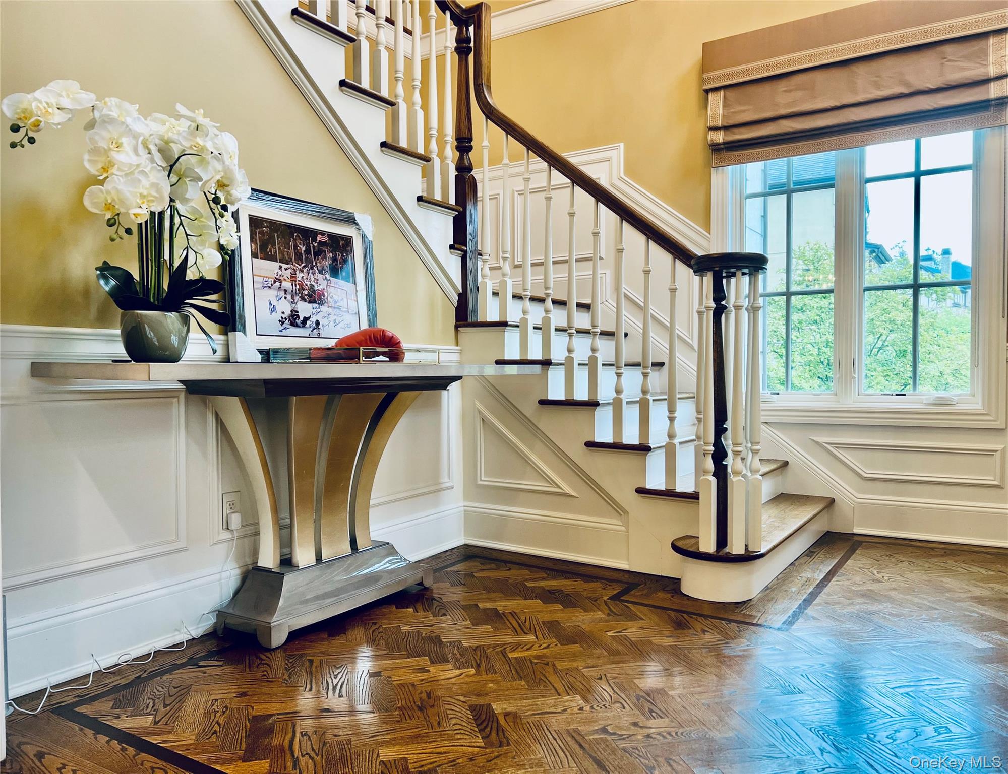 9 Earle Drive, Muttontown, NY 11791