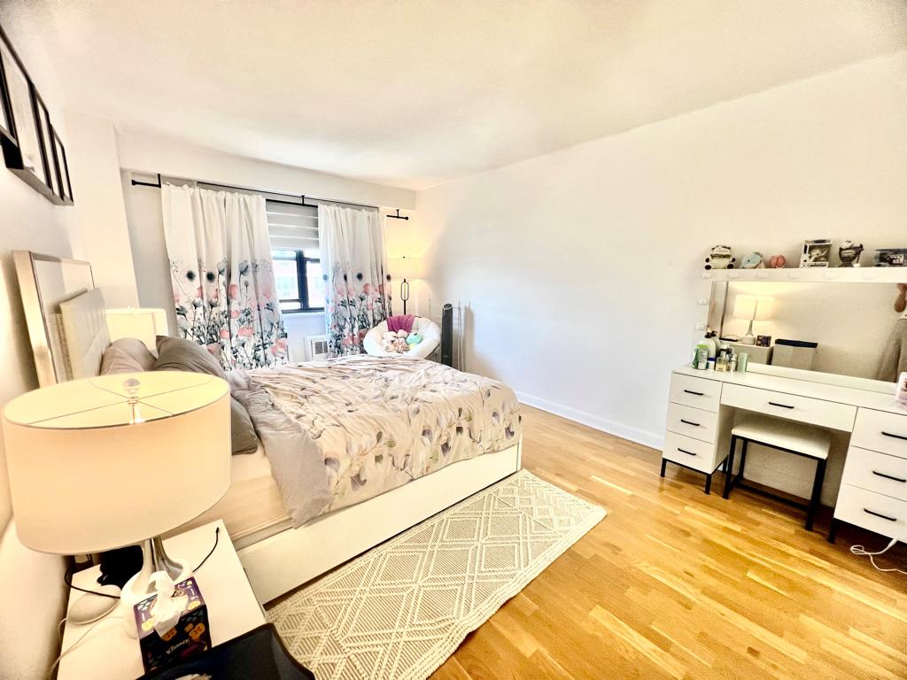 39-60 54th Street # 7U, Woodside, NY 11377