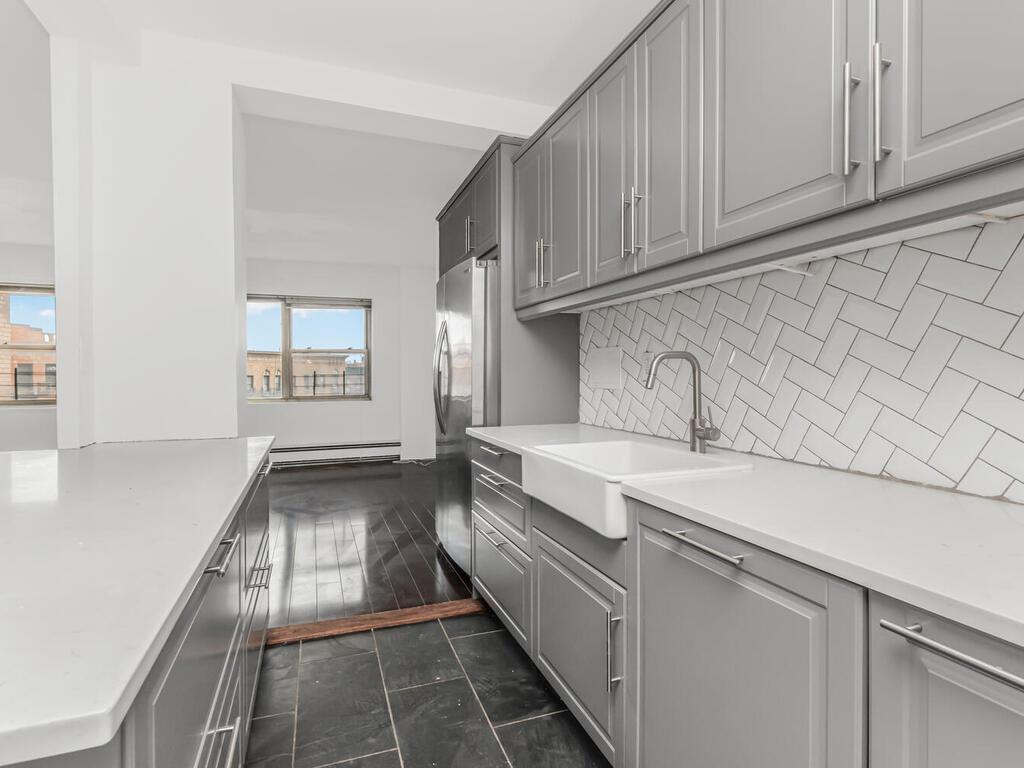 6 Fordham Hill Oval # 5D, Bronx, NY 10468