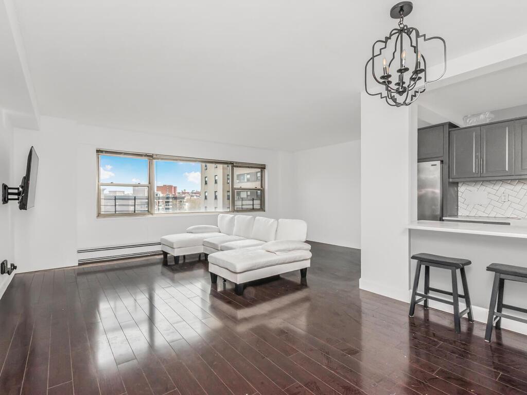 6 Fordham Hill Oval # 5D, Bronx, NY 10468