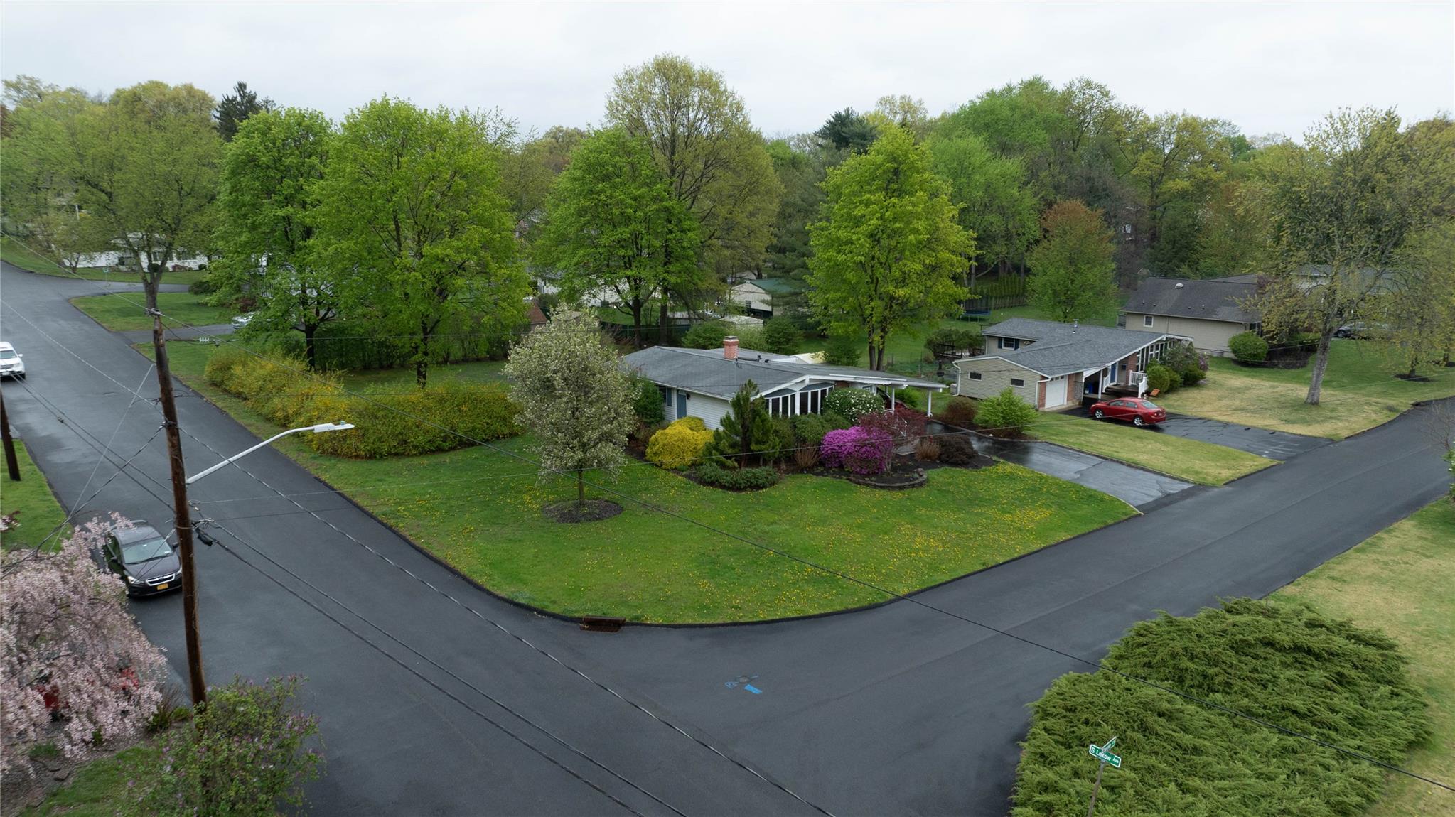 27 Carrie Lane, Nanuet, NY 10954