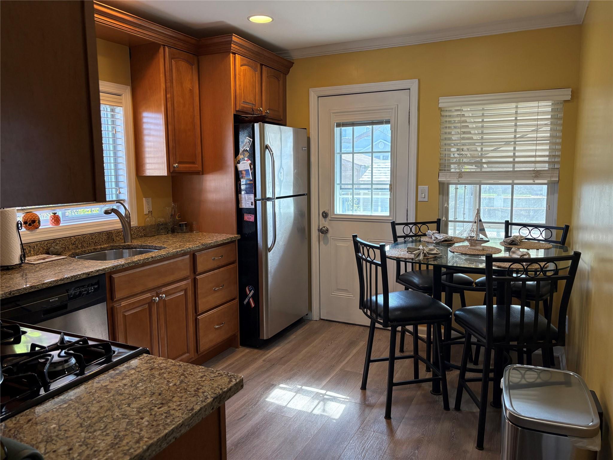 260 East Drive, Copiague, NY 11726