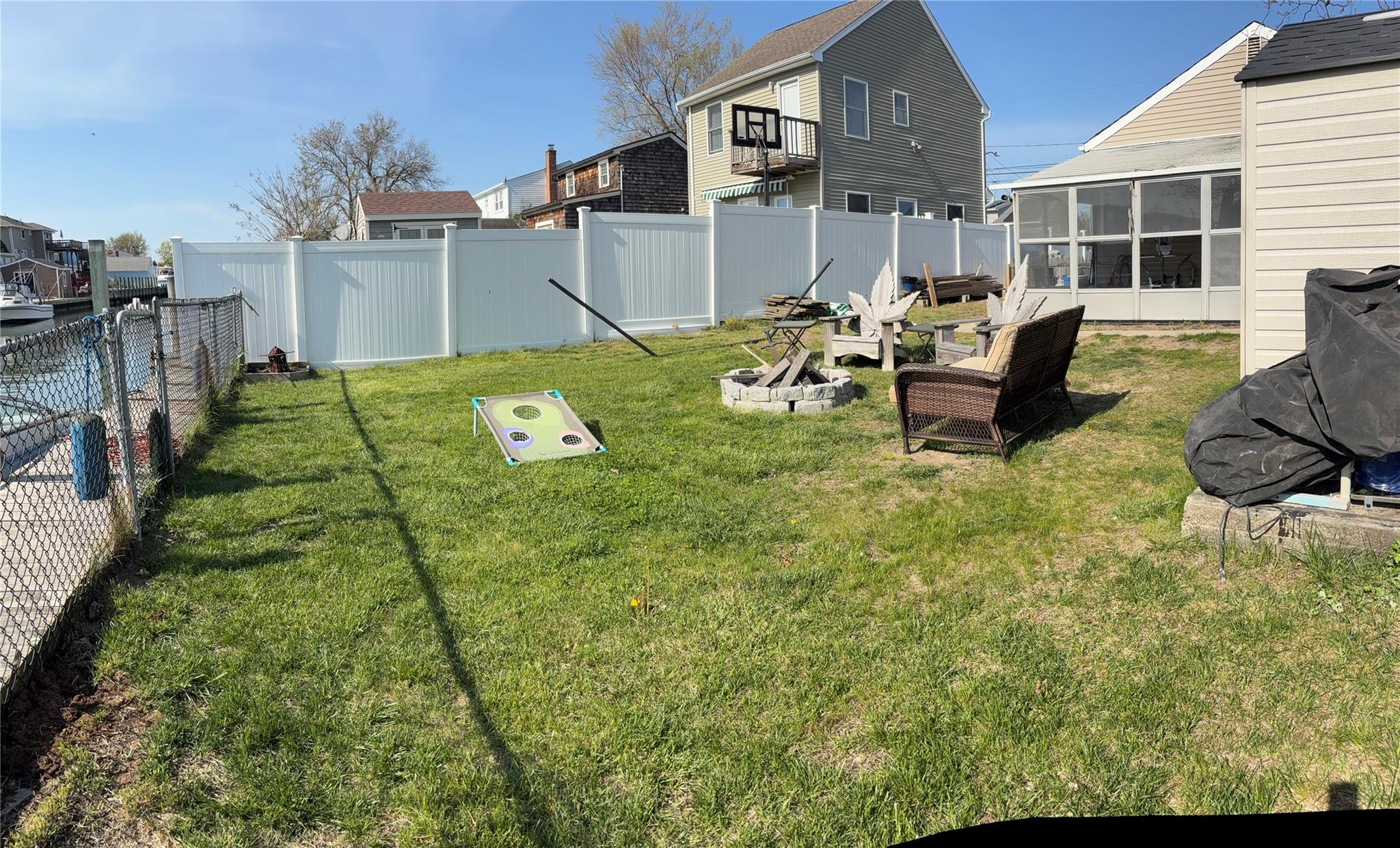 260 East Drive, Copiague, NY 11726
