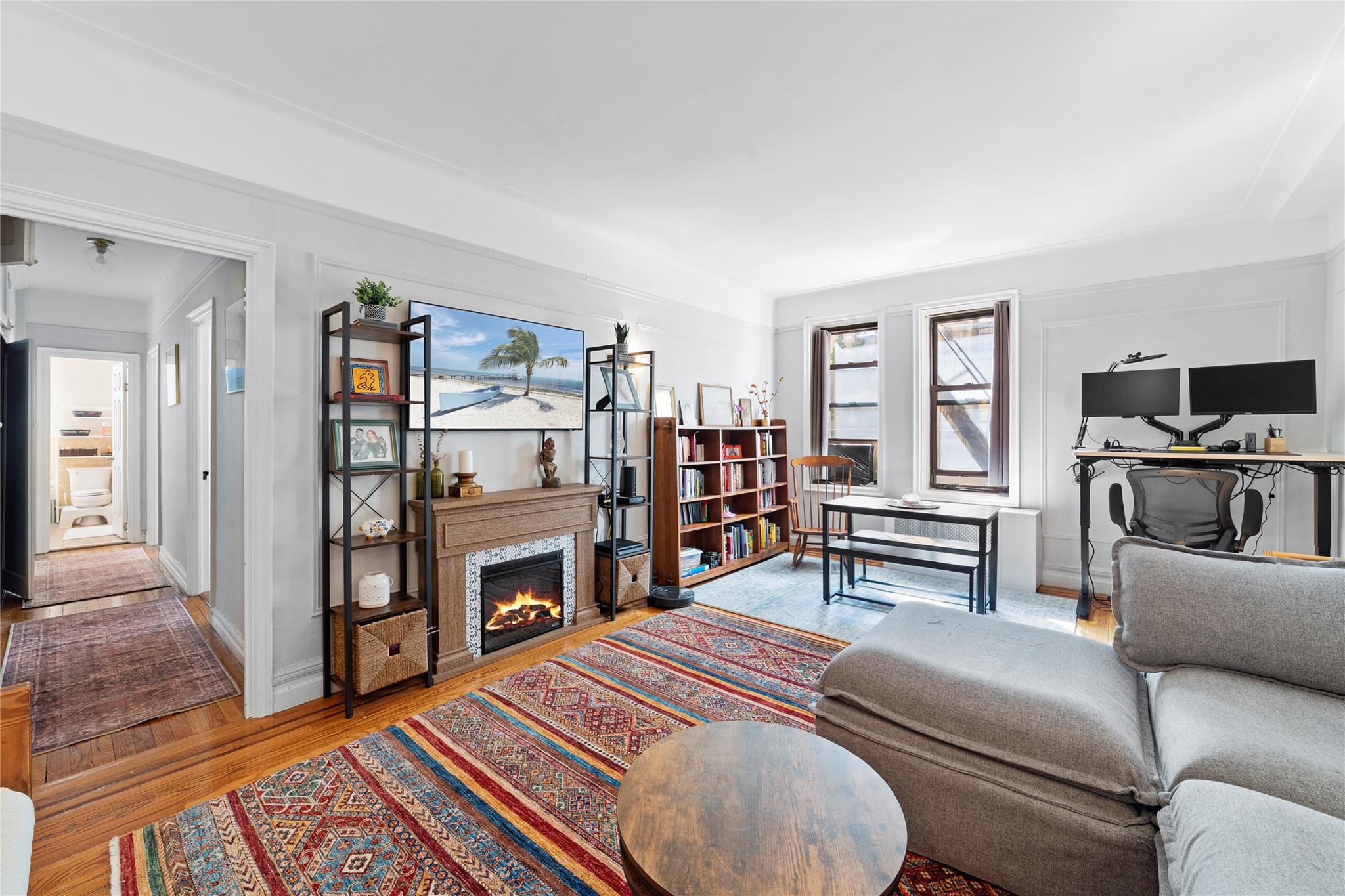 43 Calton # 2M, New Rochelle, NY 10804