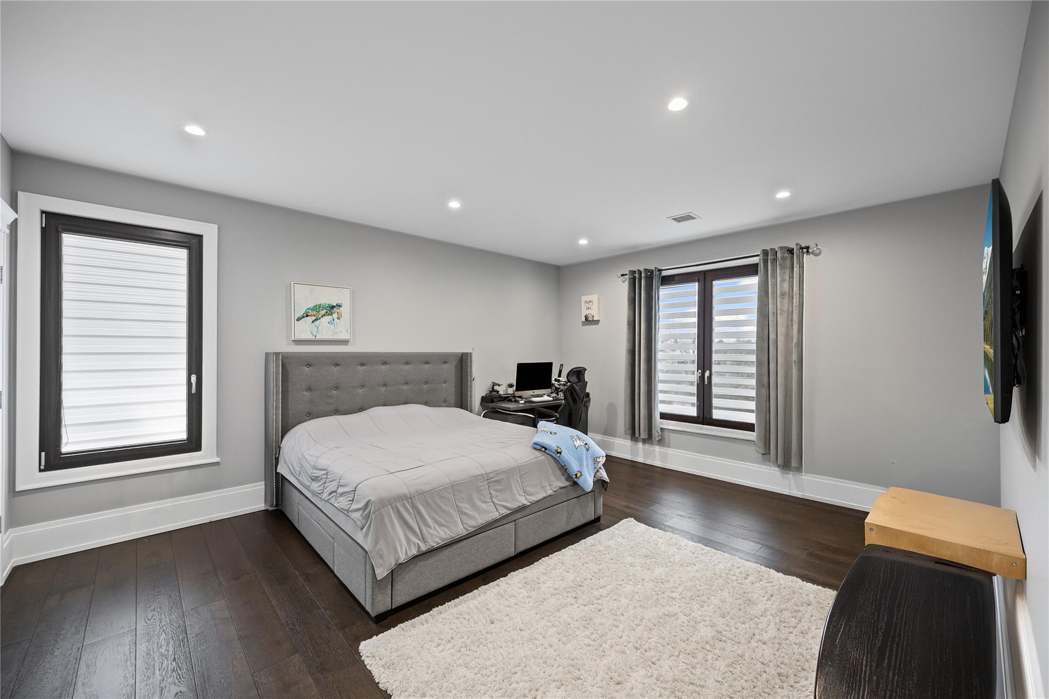 185 Willetts Lane, West Islip, NY 11795