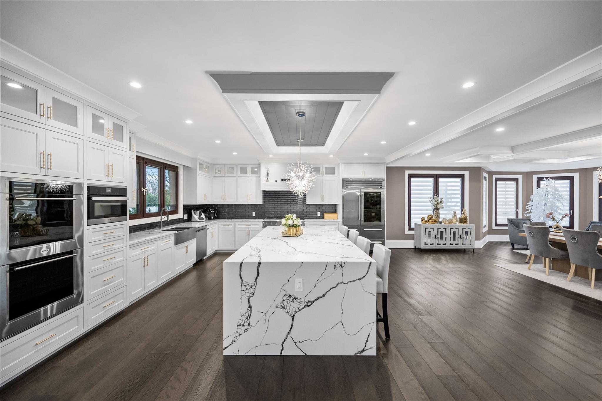 185 Willetts Lane, West Islip, NY 11795