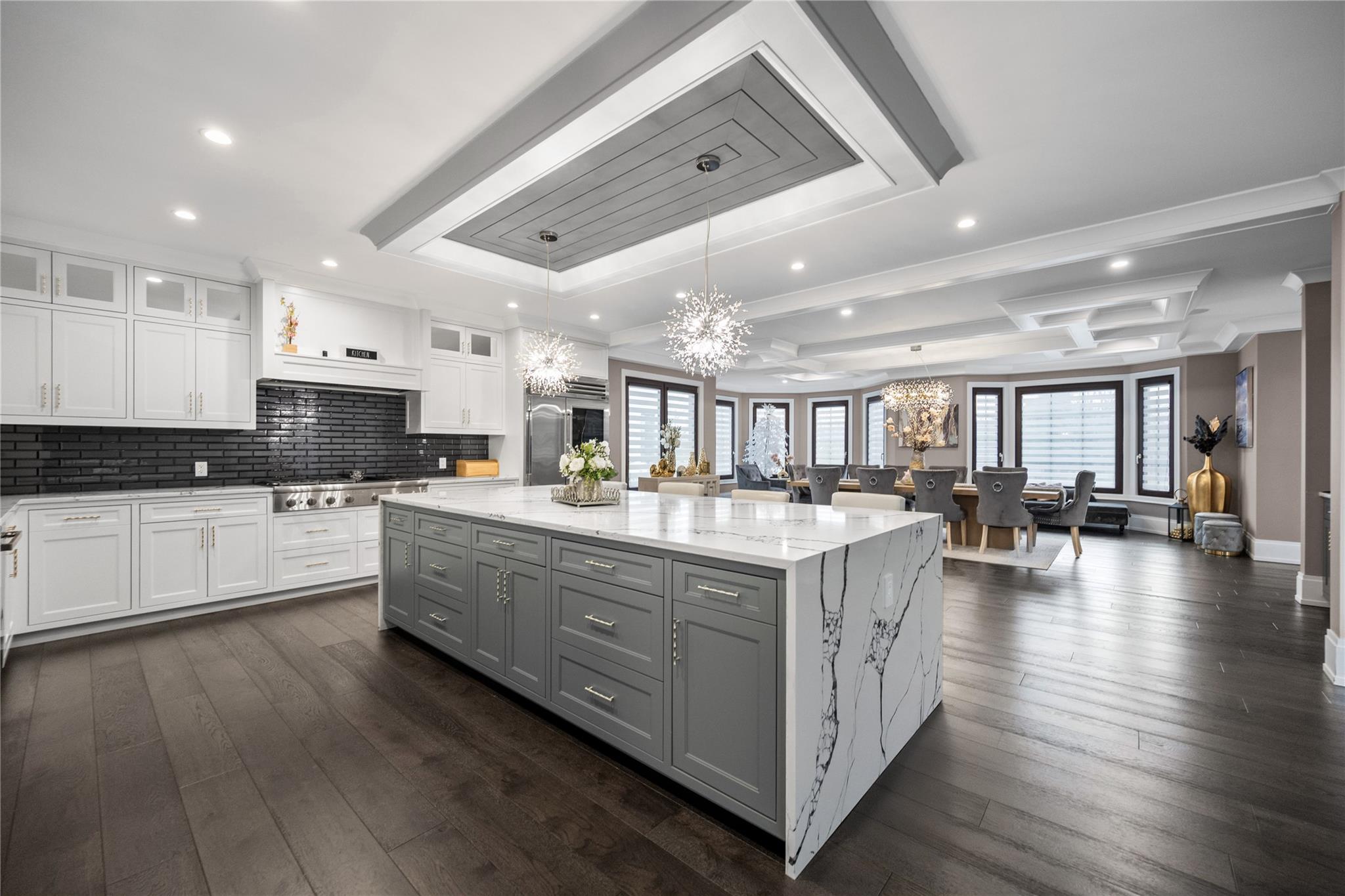 185 Willetts Lane, West Islip, NY 11795