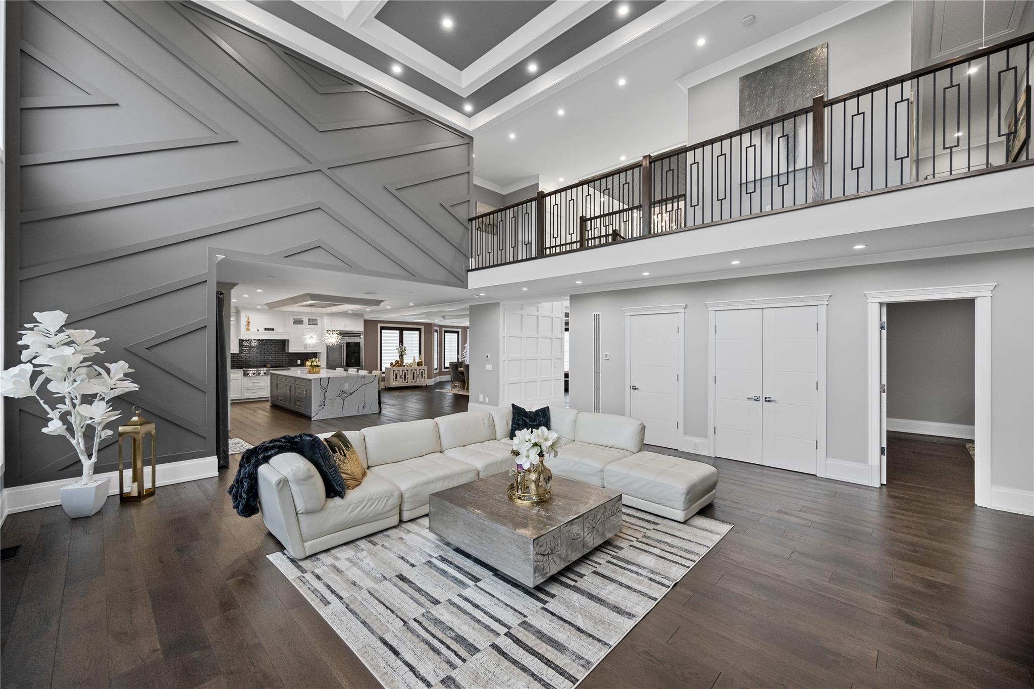 185 Willetts Lane, West Islip, NY 11795