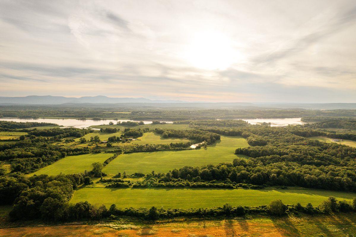 6881 Rod And Gun Road, Hudson, NY 12534