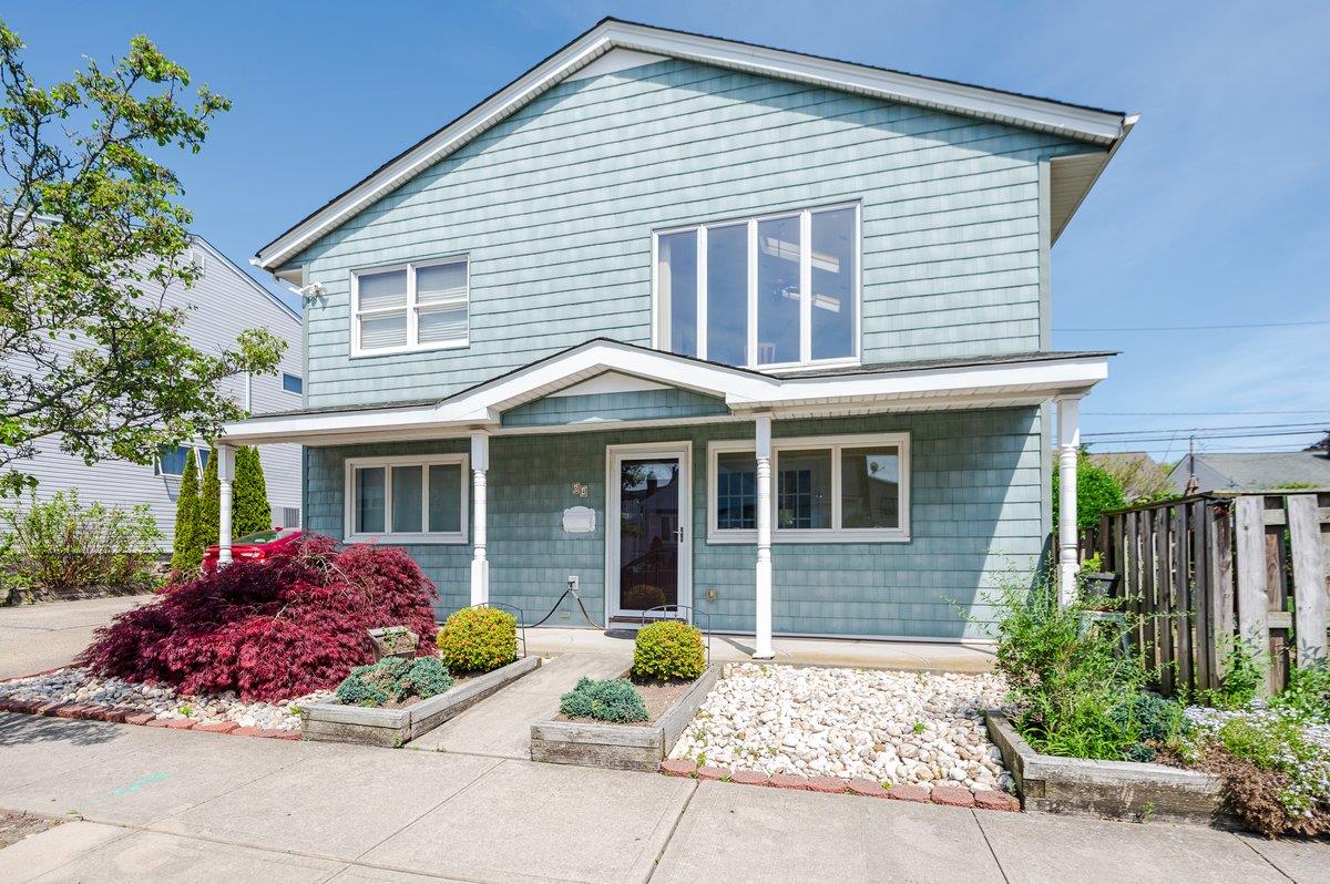 64 Harmon Street, Long Beach, NY 11561