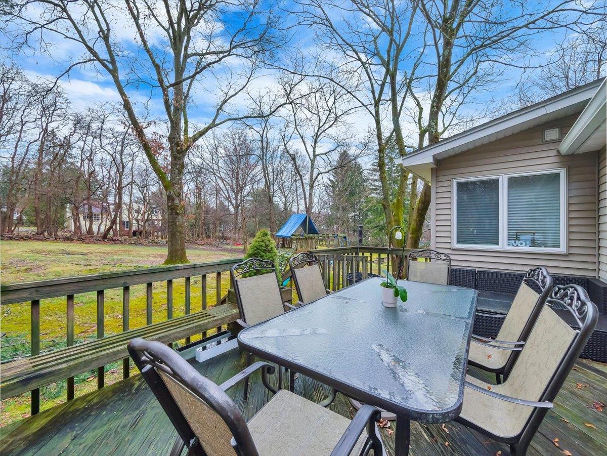 23 S Parker Drive, Monsey, NY 10952