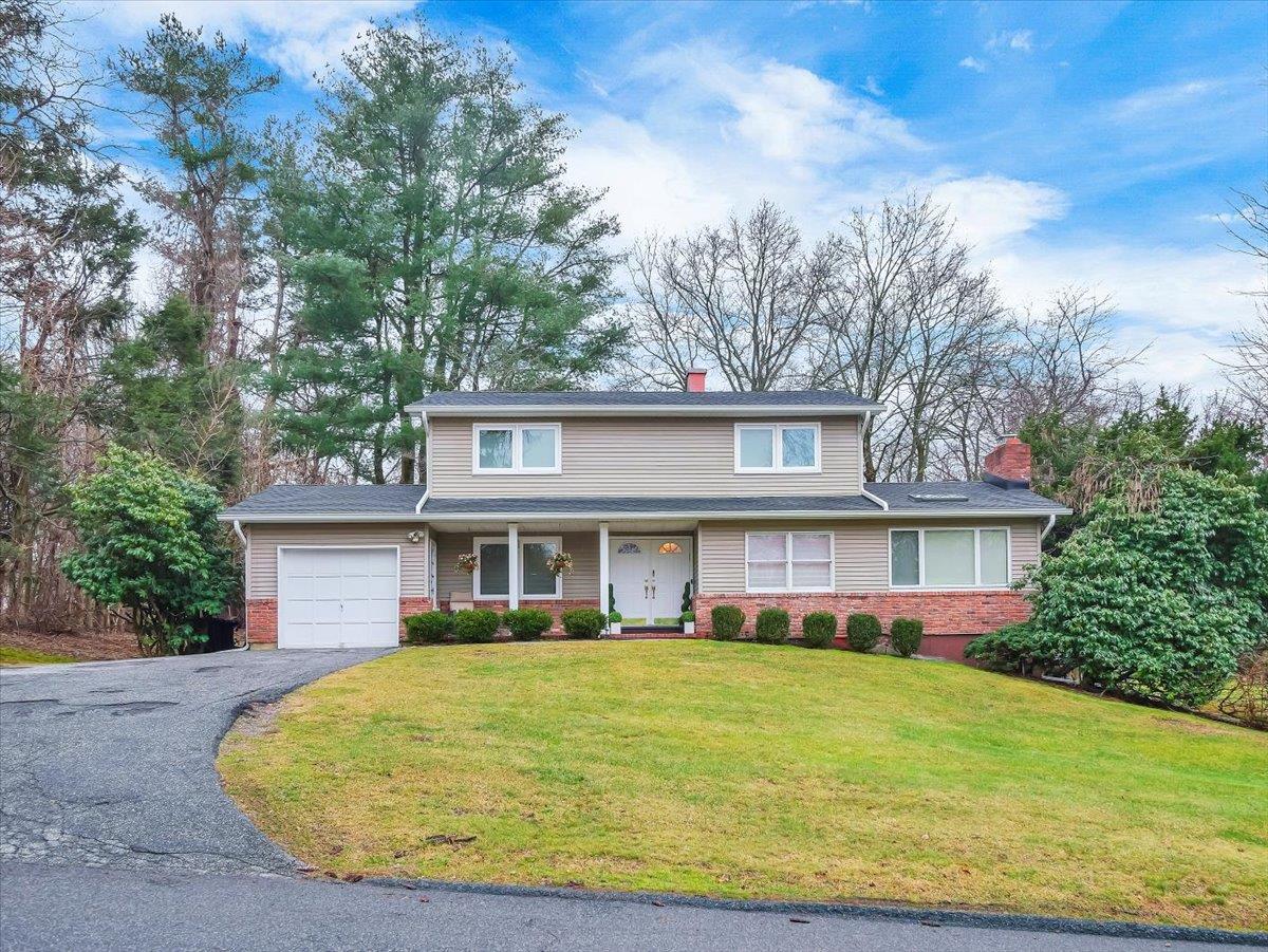 23 S Parker Drive, Monsey, NY 10952