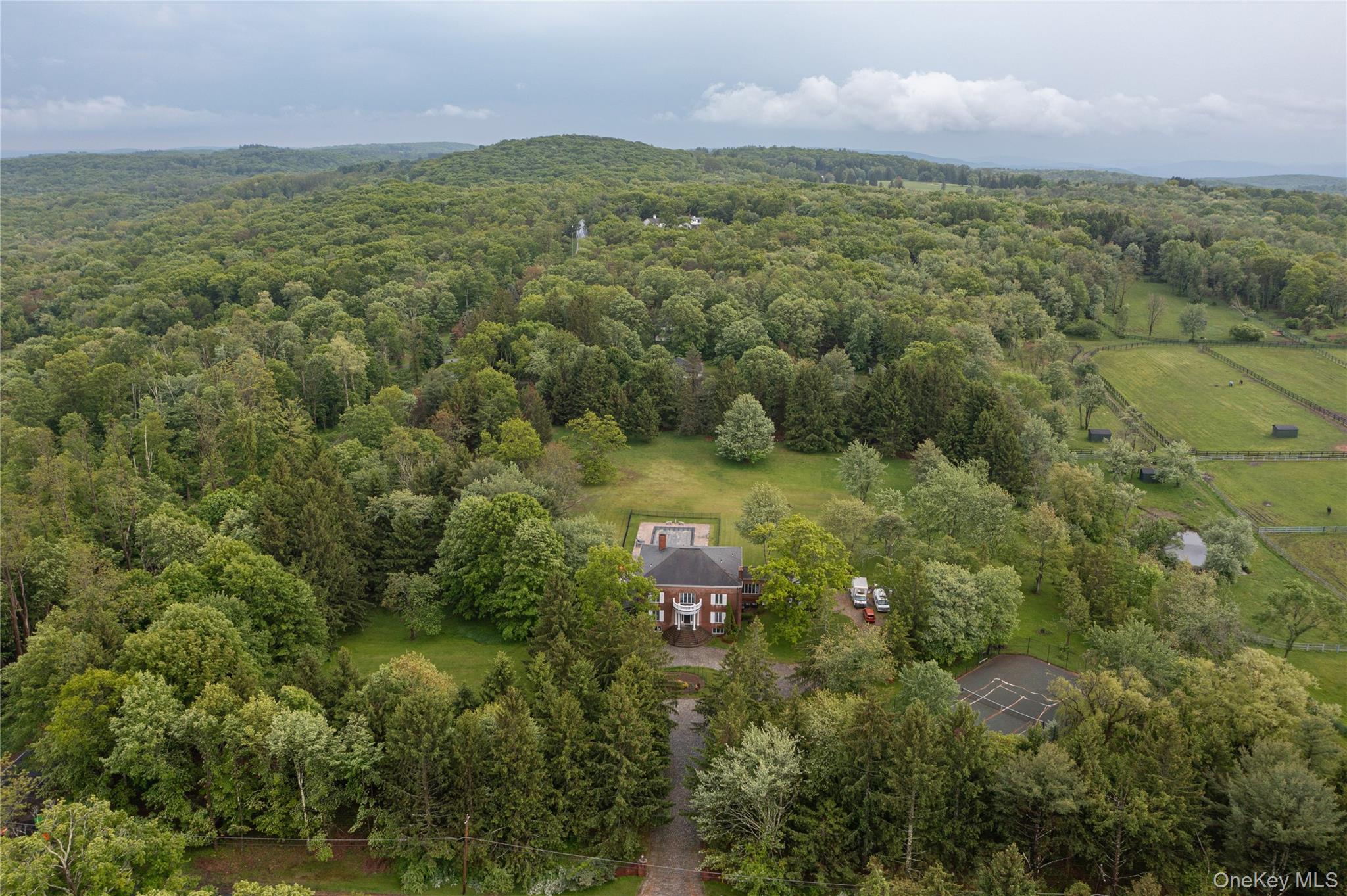 604 N Quaker Hill Road, Pawling, NY 12564