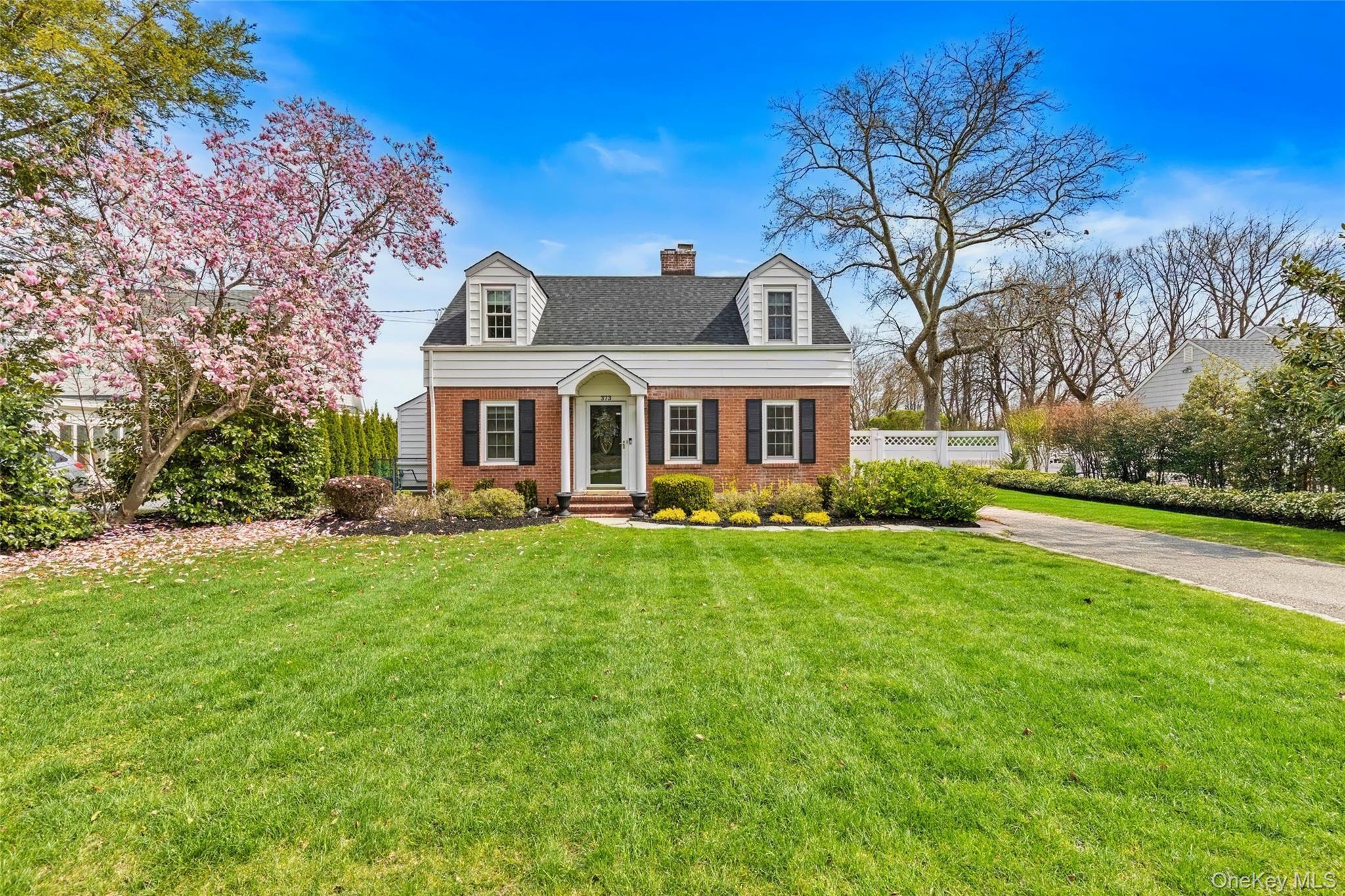 373 Great River Road, Great River, NY 11739