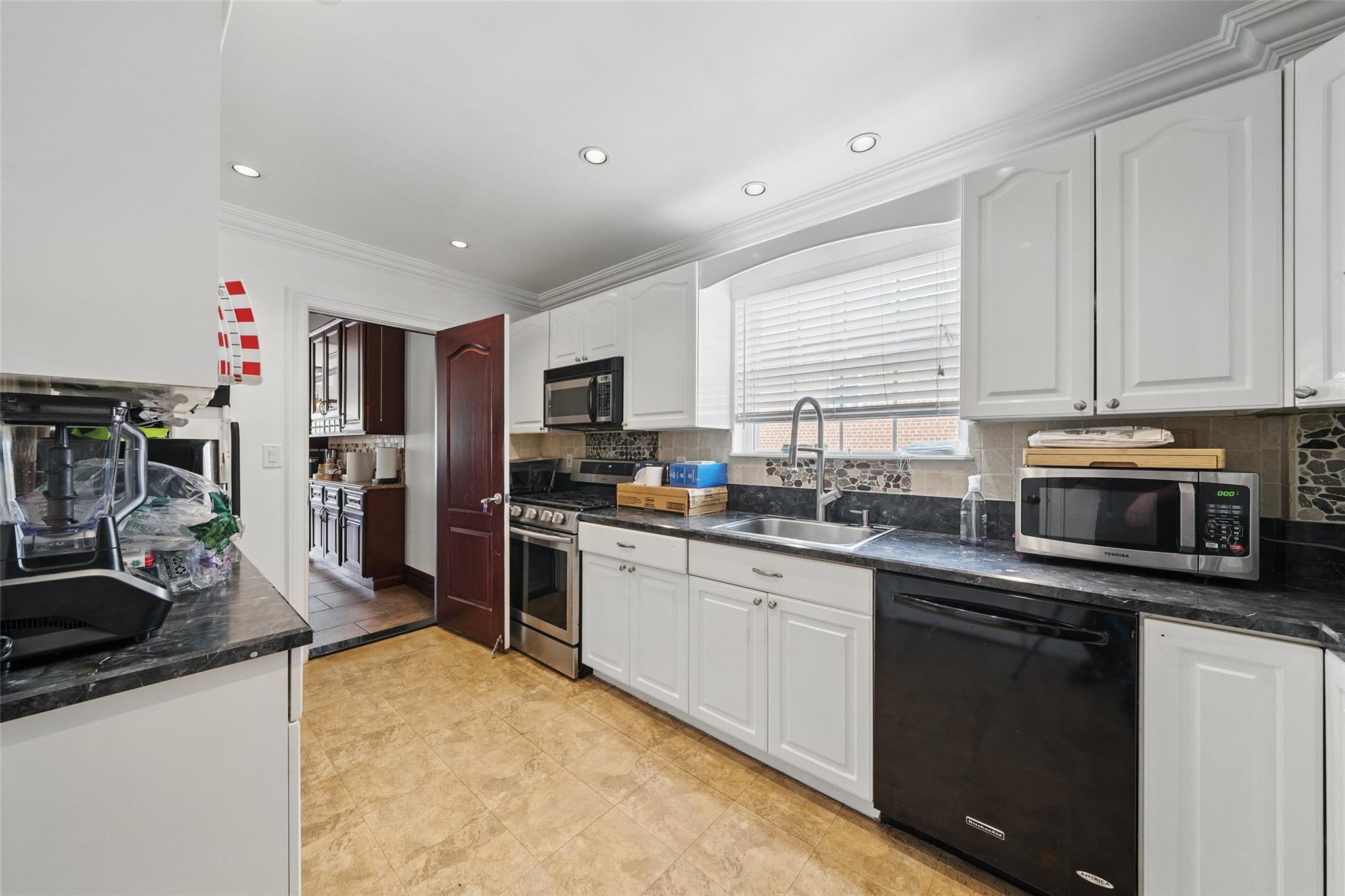 3348 Polo Place, Bronx, NY 10465