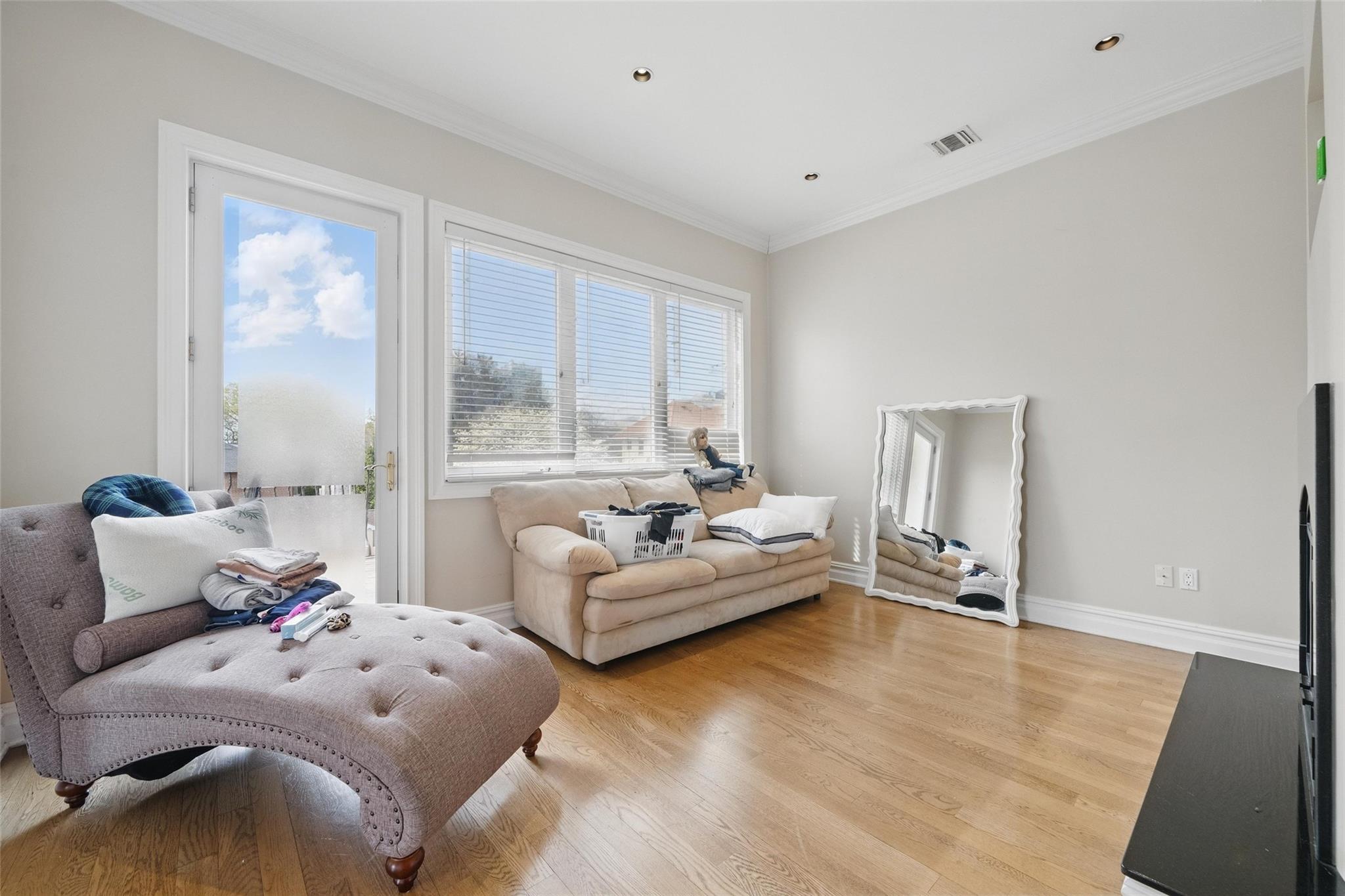 3348 Polo Place, Bronx, NY 10465