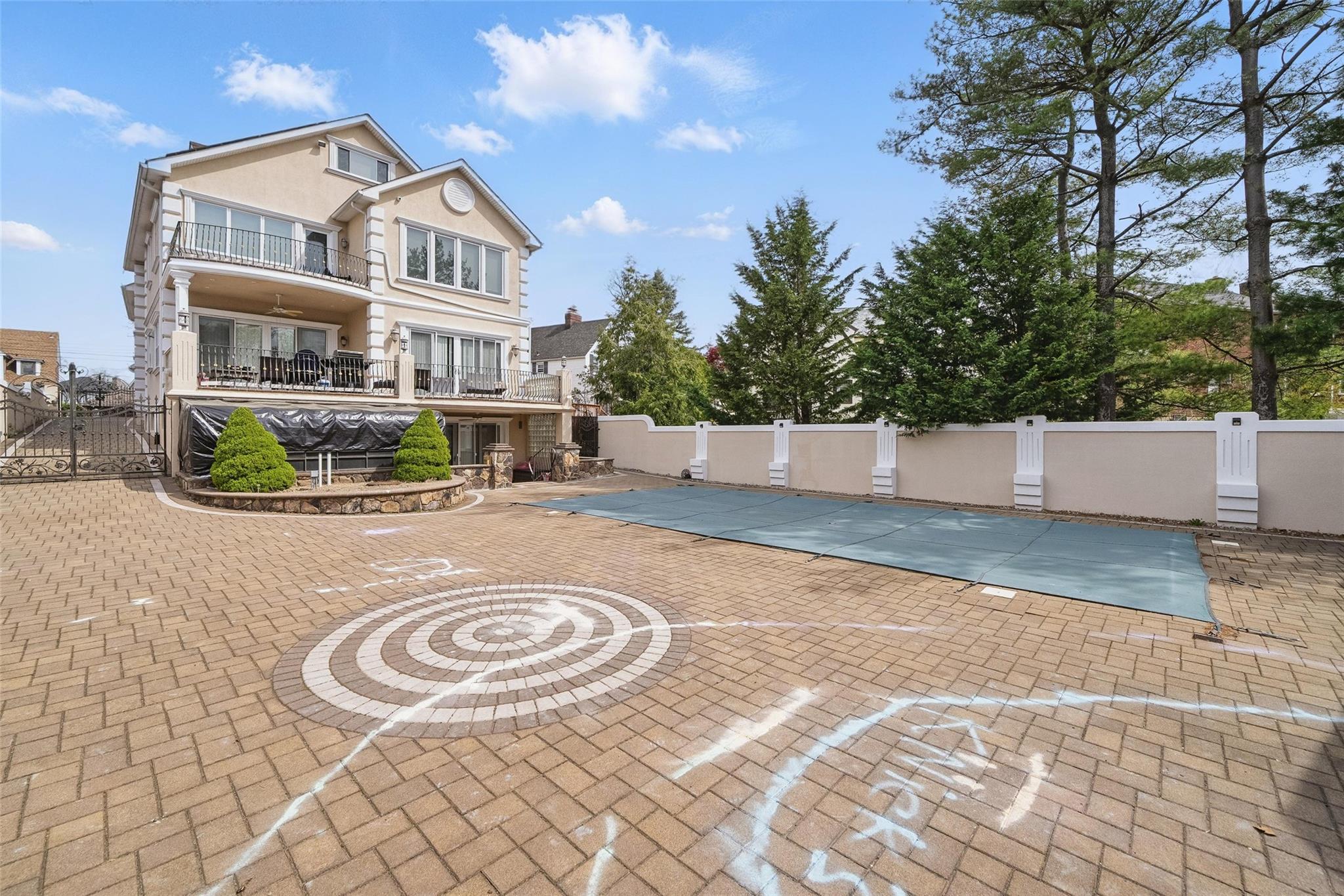 3348 Polo Place, Bronx, NY 10465