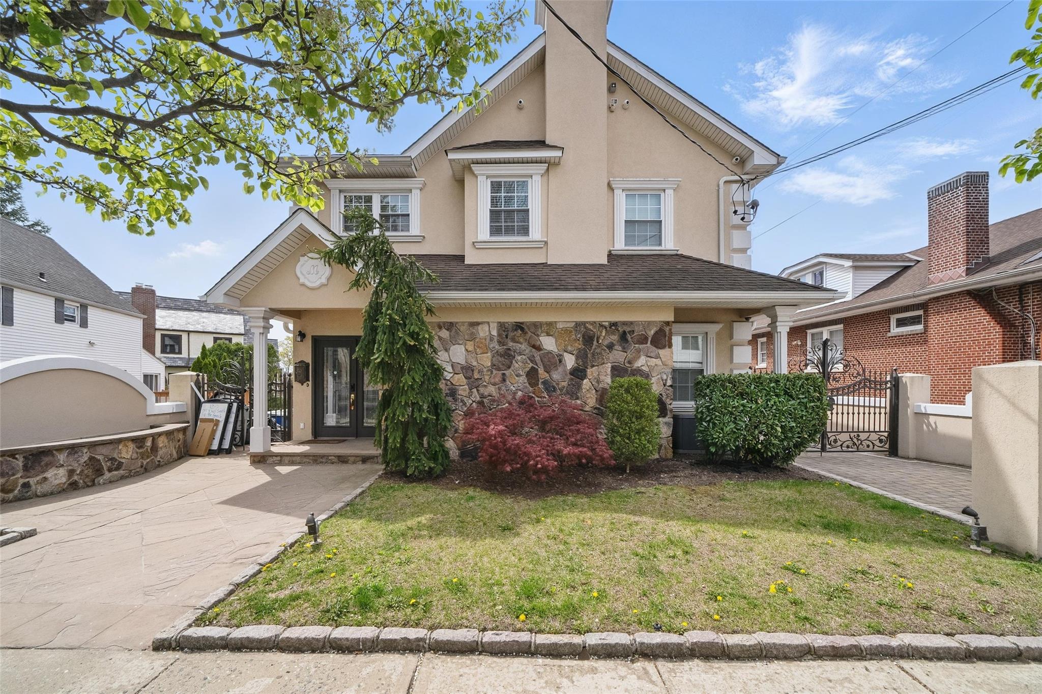 3348 Polo Place, Bronx, NY 10465