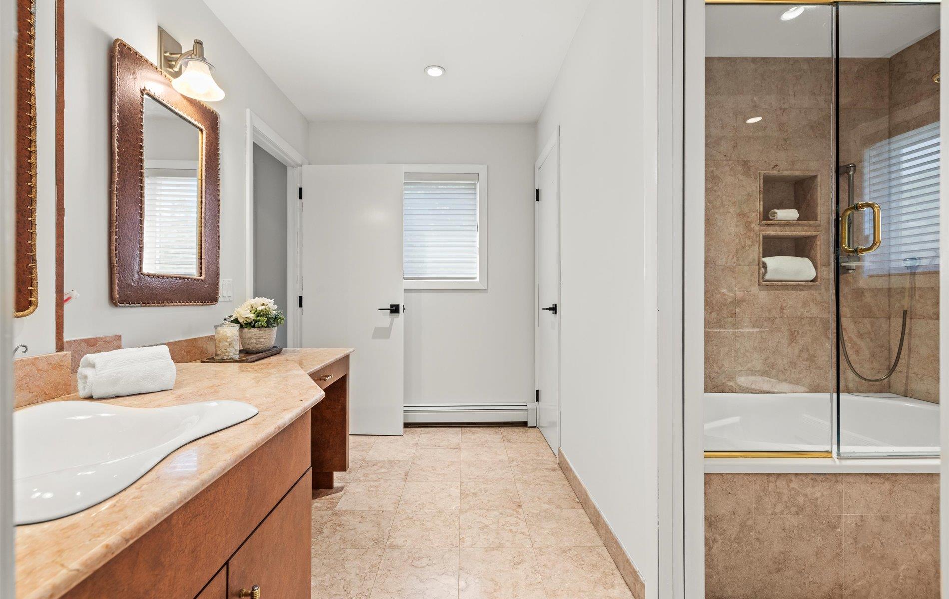 5 Glen Hill Court, Dix Hills, NY 11746