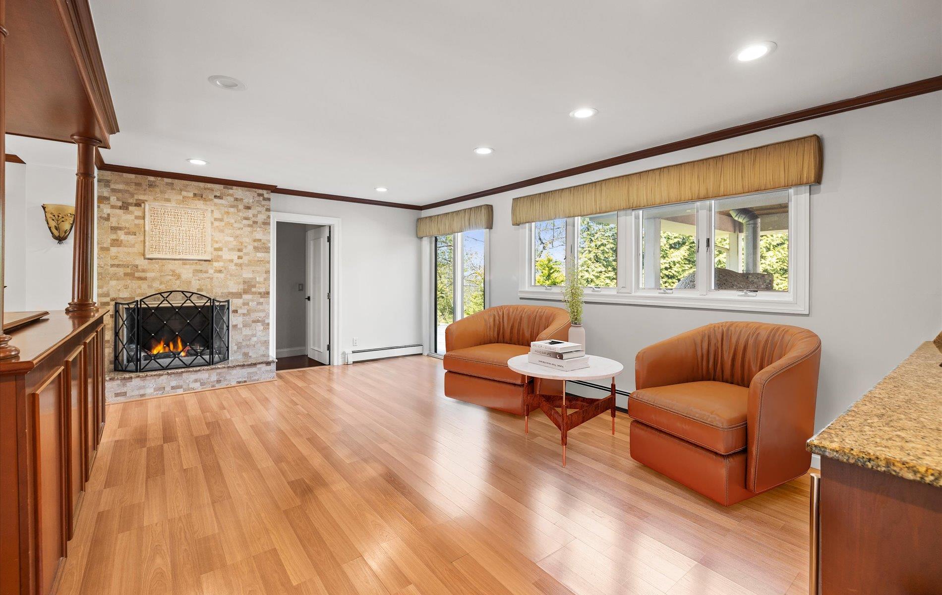 5 Glen Hill Court, Dix Hills, NY 11746