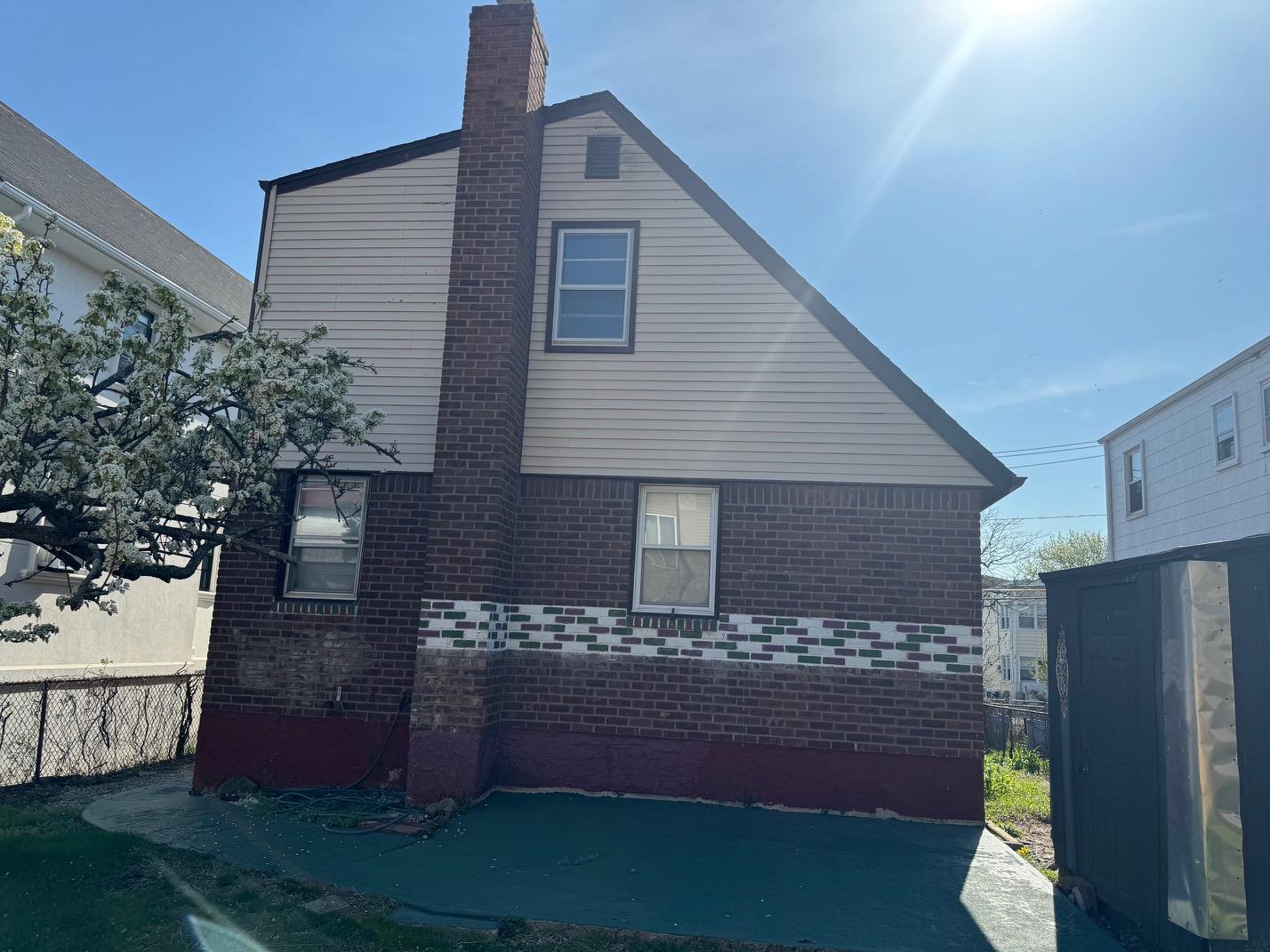 253 Beach 12th Street, Far Rockaway, NY 11691