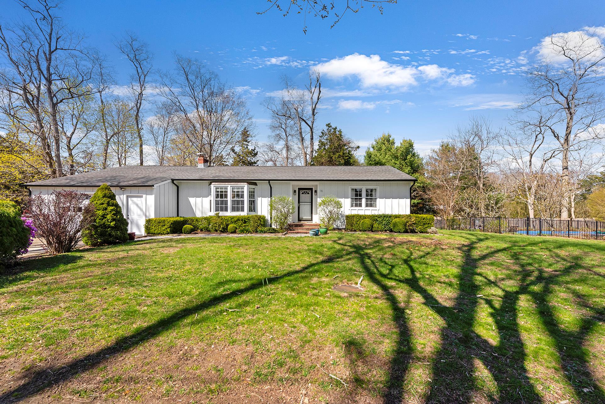 16 Payne Avenue, Sag Harbor, NY 11963