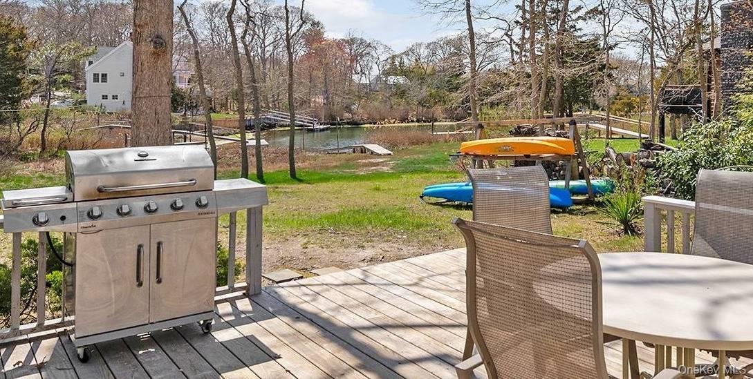 37 Noyac Harbor Road, Sag Harbor, NY 11963