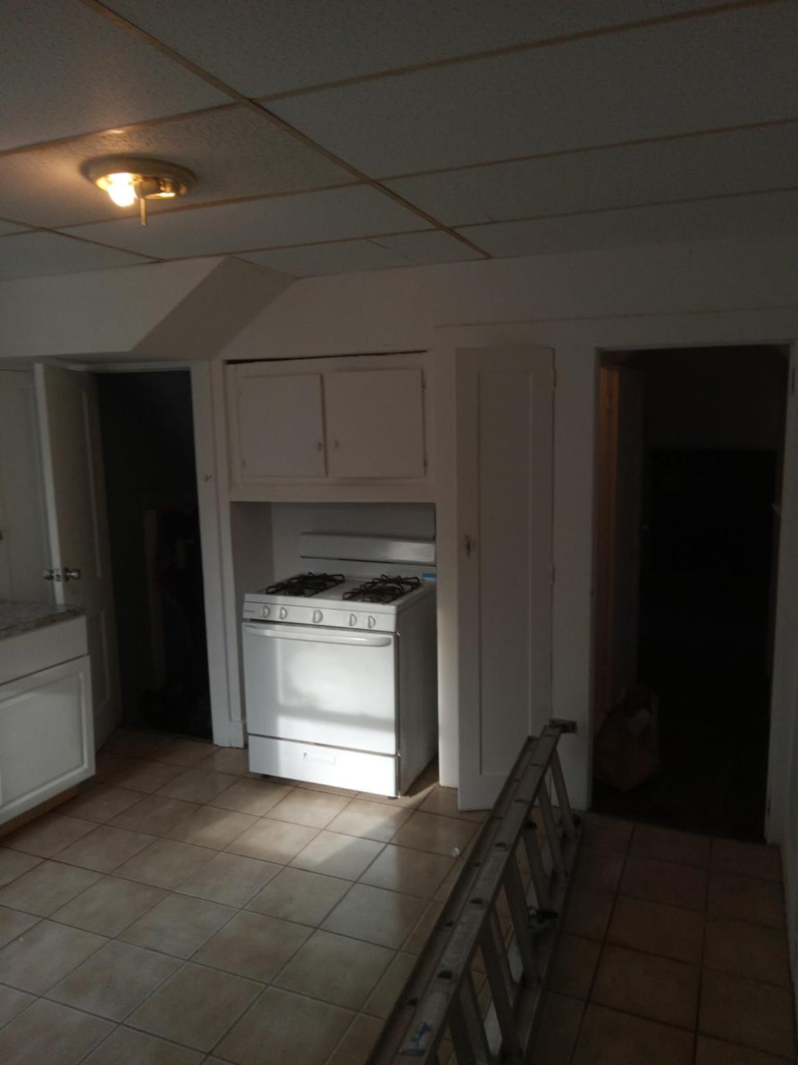 28 Oneill Avenue, Bay Shore, NY 11706