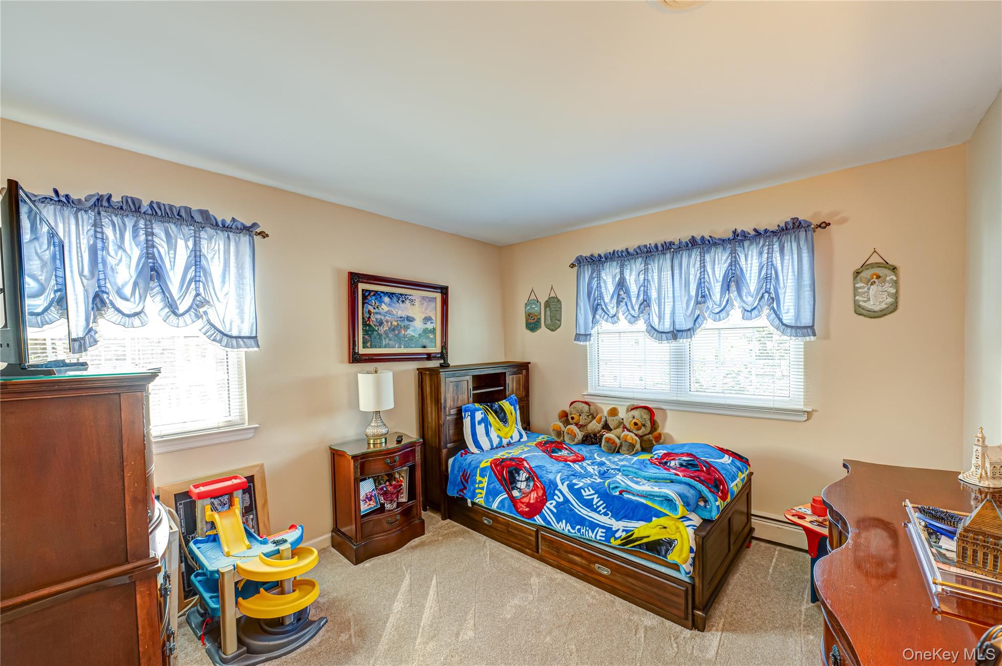 20 Bayview Road, Amityville, NY 11701