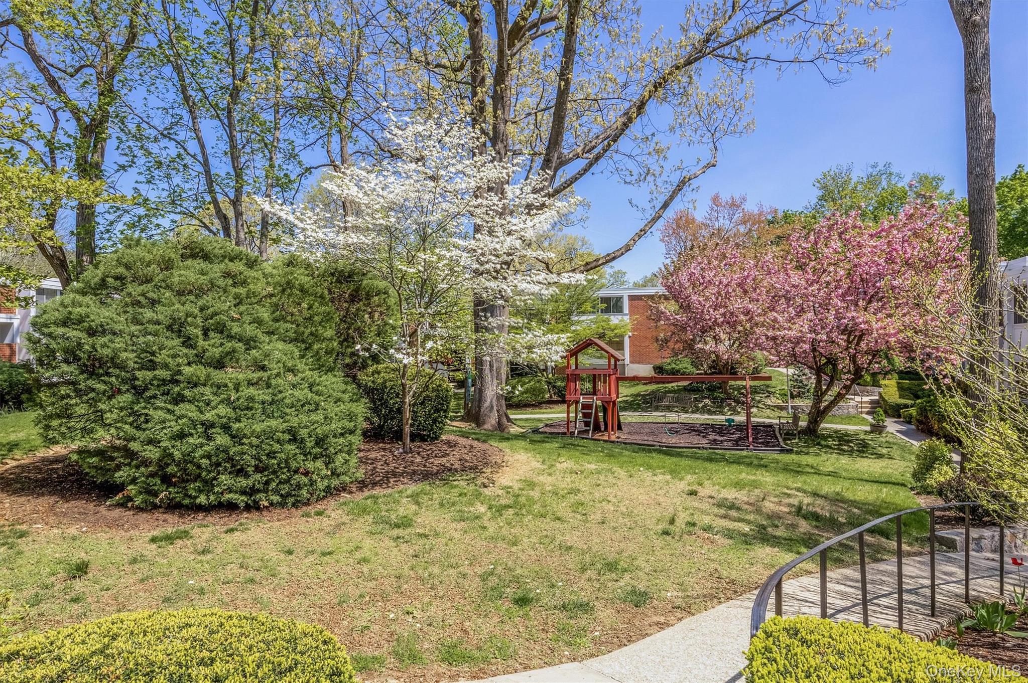 523 Colony Drive, Hartsdale, NY 10530