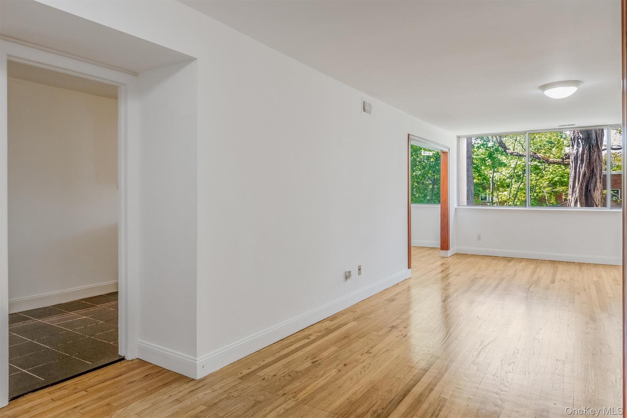 523 Colony Drive, Hartsdale, NY 10530