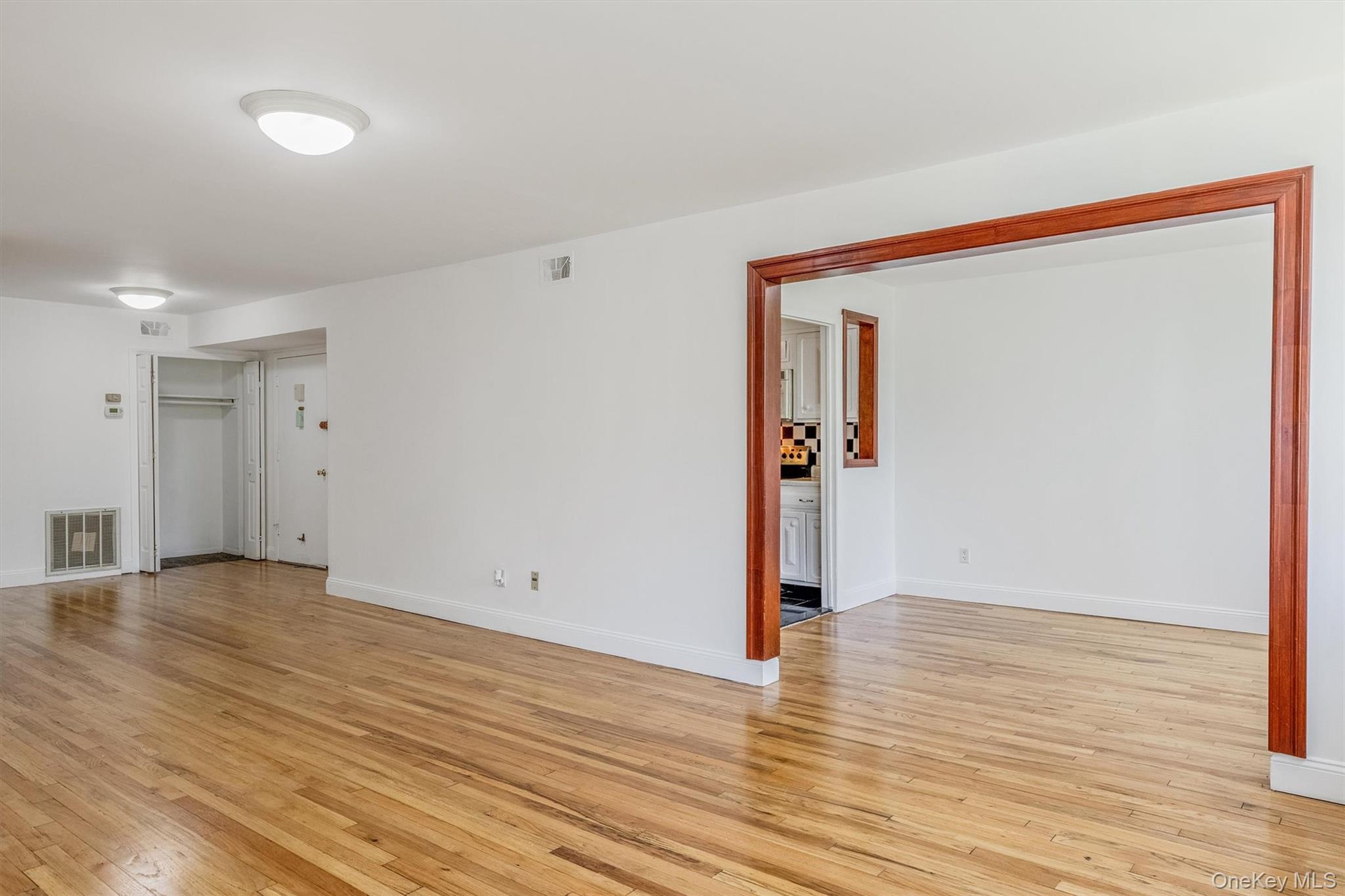 523 Colony Drive, Hartsdale, NY 10530