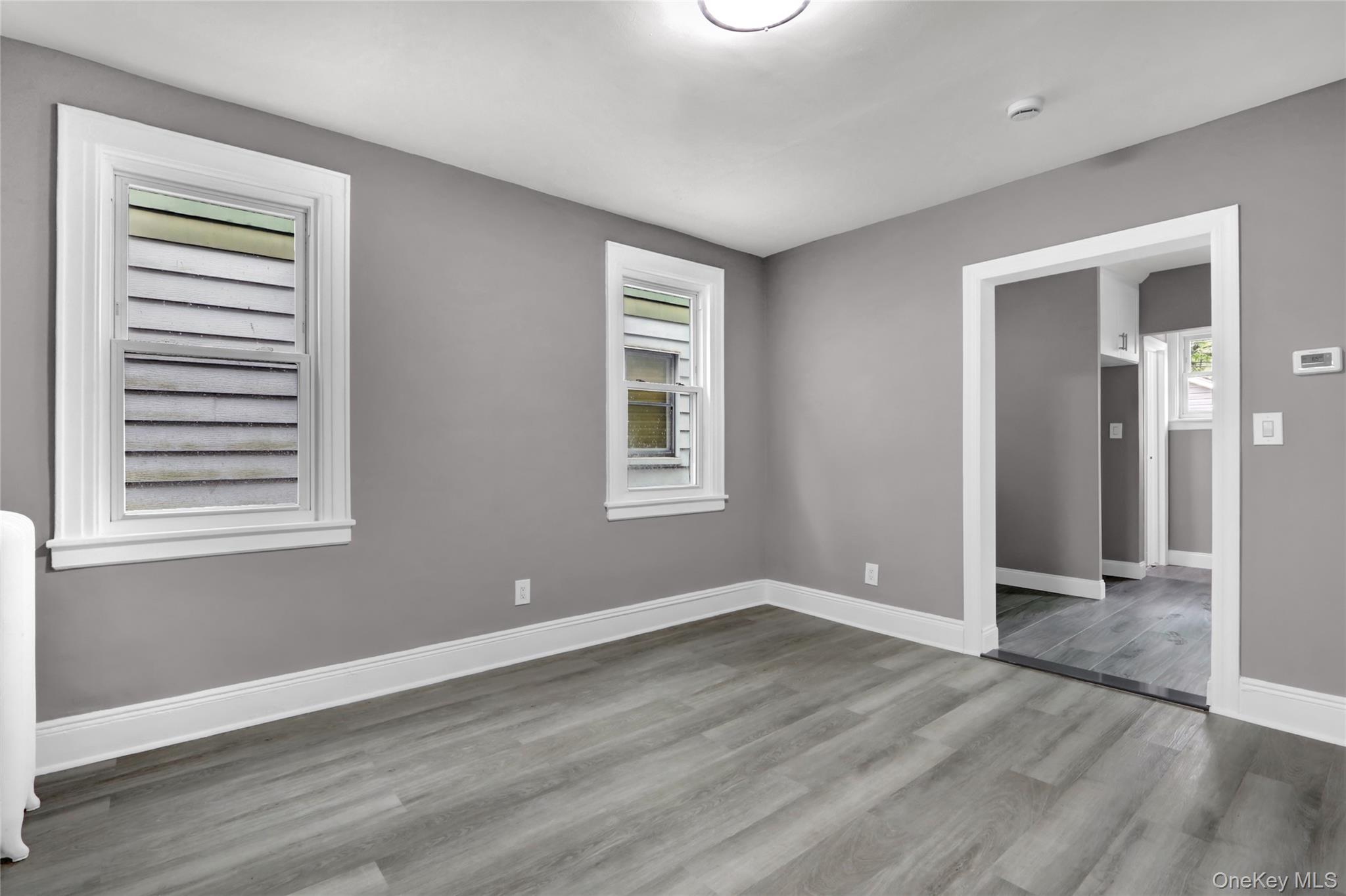 62-22 80th Road, Glendale, NY 11385