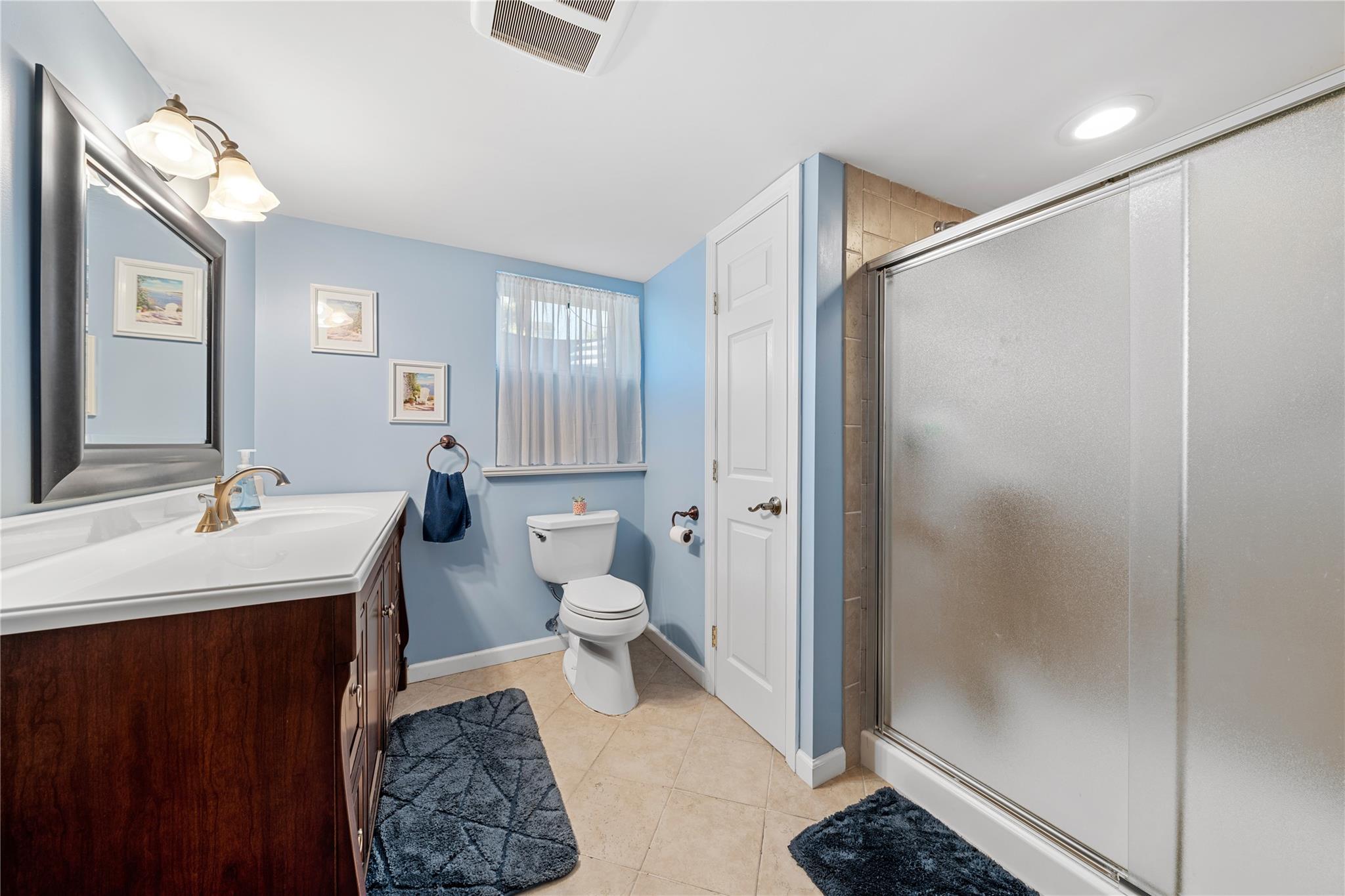 53 William Penn Drive, Stony Brook, NY 11790