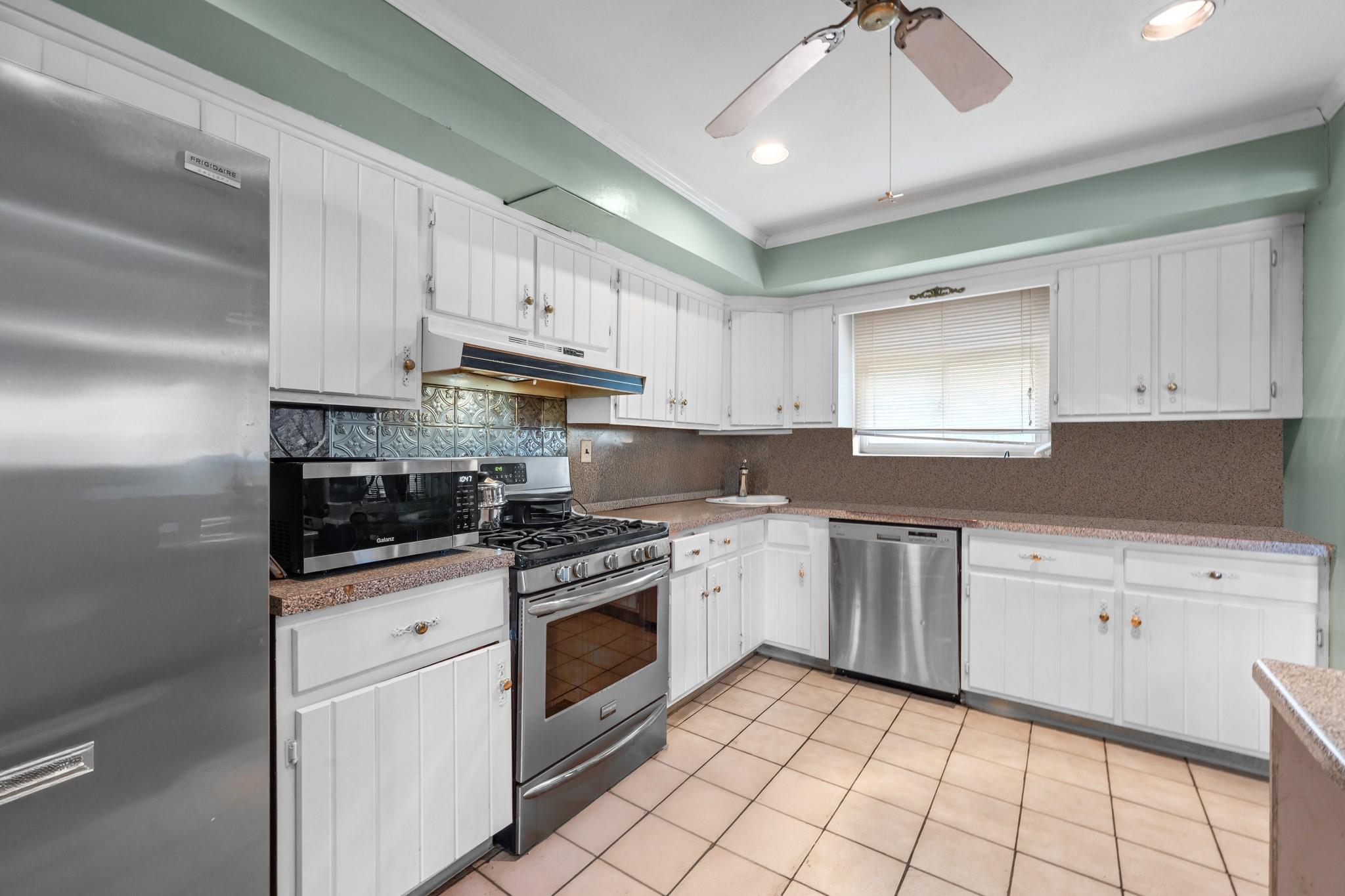 46 Ford Drive W, Massapequa, NY 11758