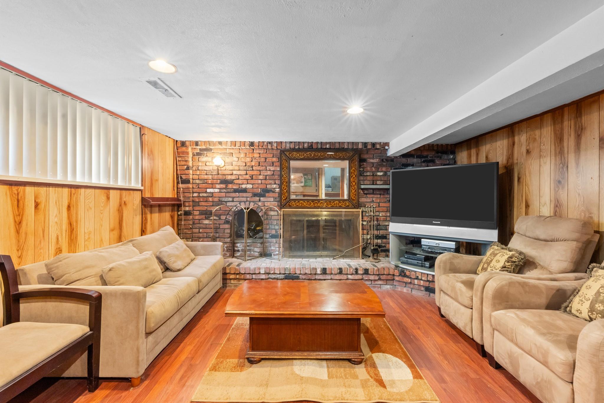 46 Ford Drive W, Massapequa, NY 11758